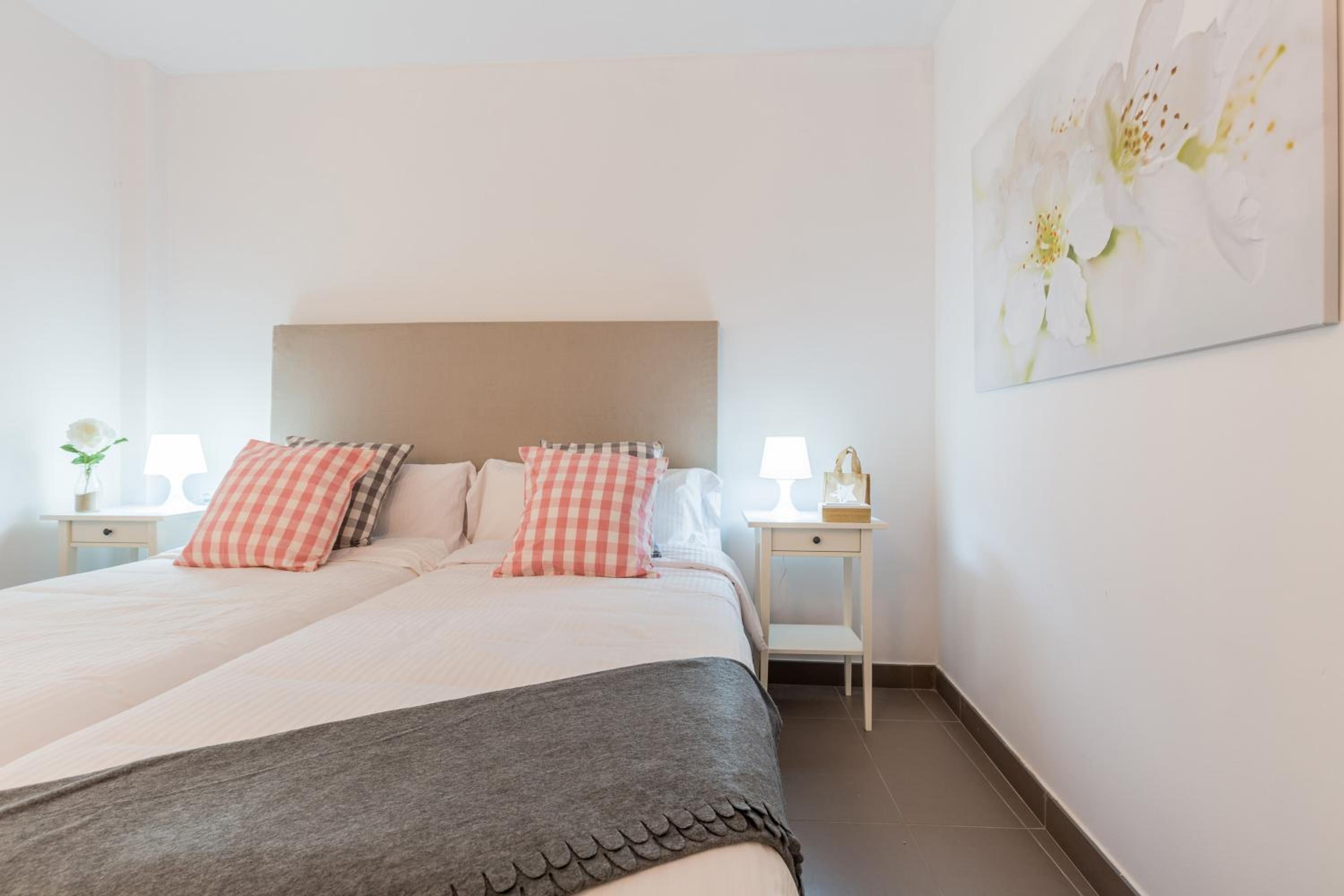 Two-Bedrooms Apartment photo 2