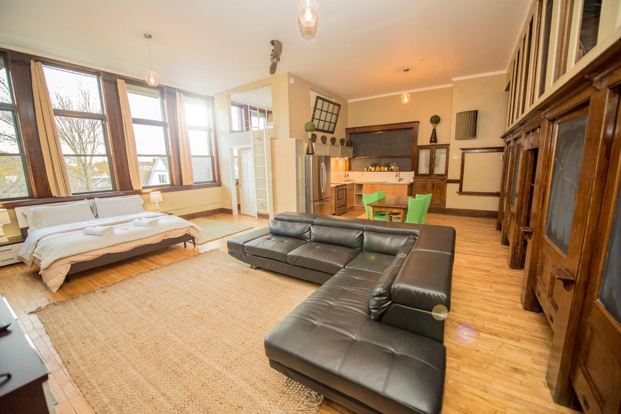 Superior Apartment