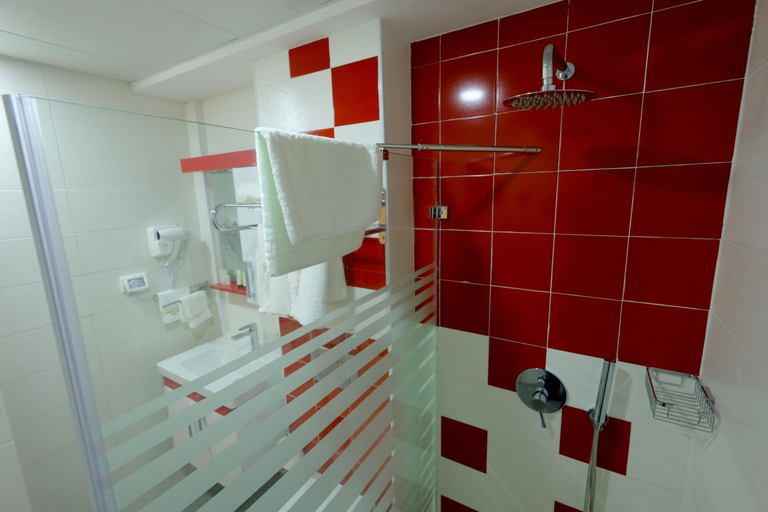 Superior Double Room with Balcony photo 2