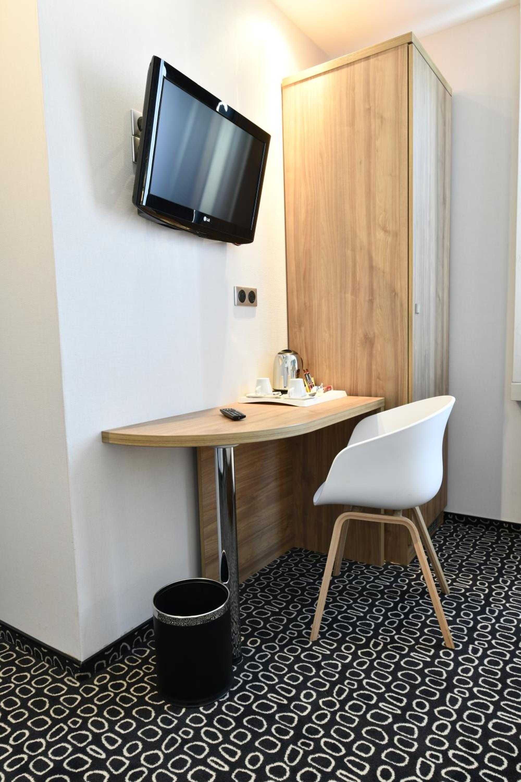 Superior Double Room - Photo 6