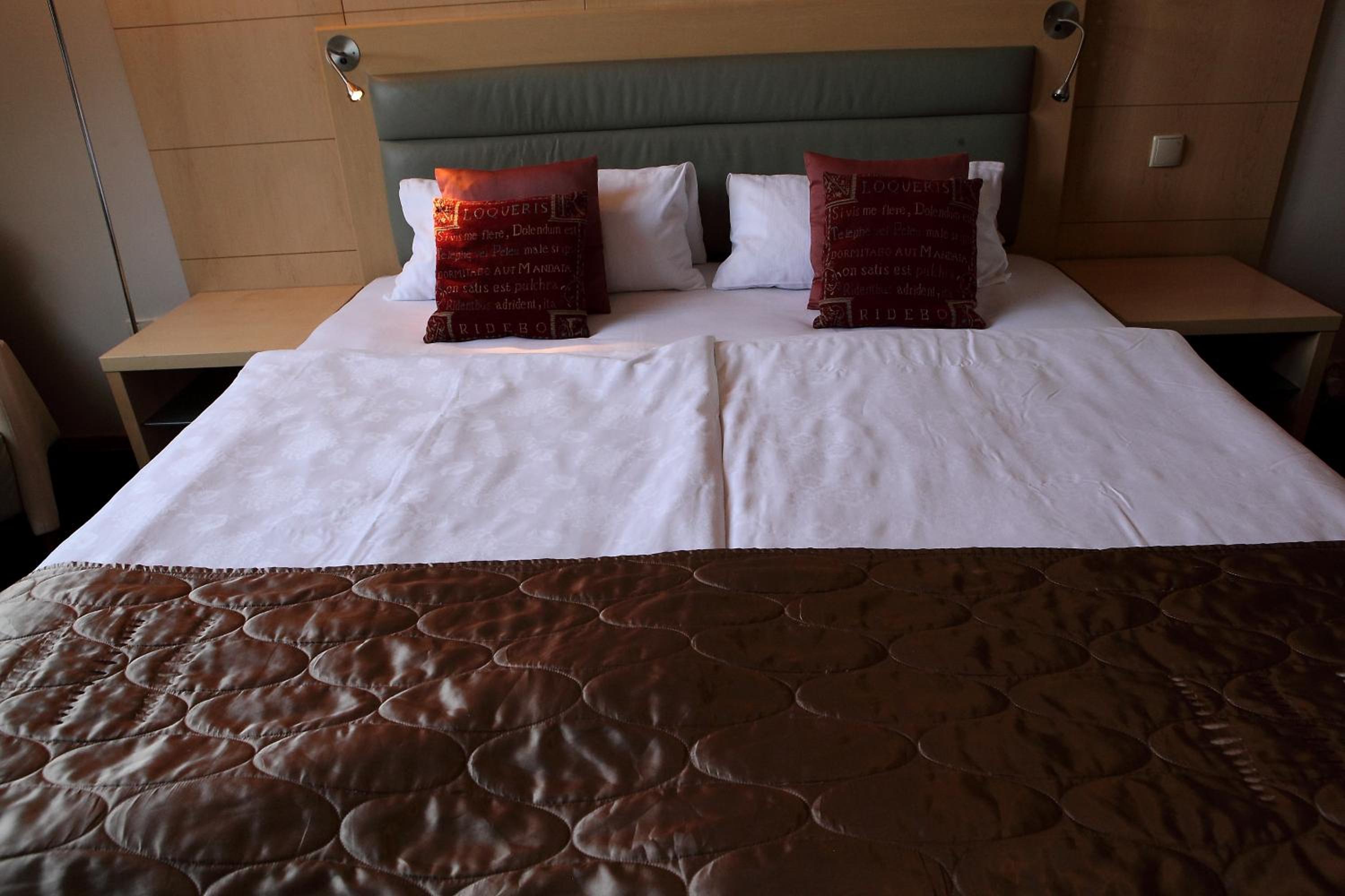 Double Or Twin Room photo 2