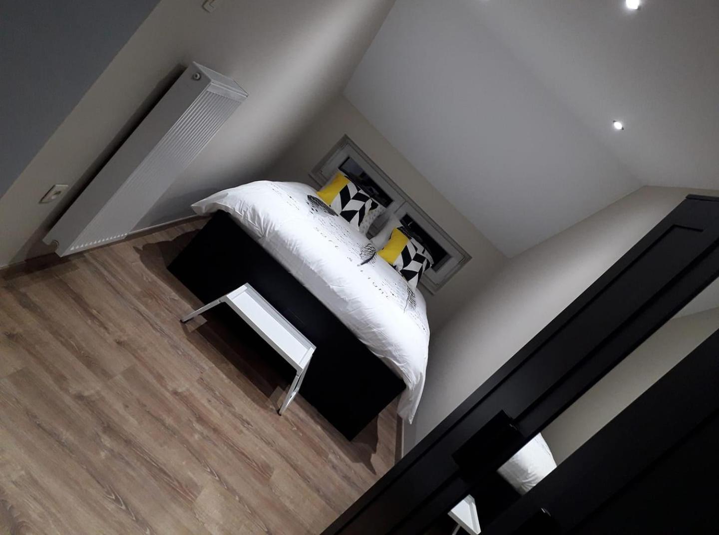 Apartment - Photo 1