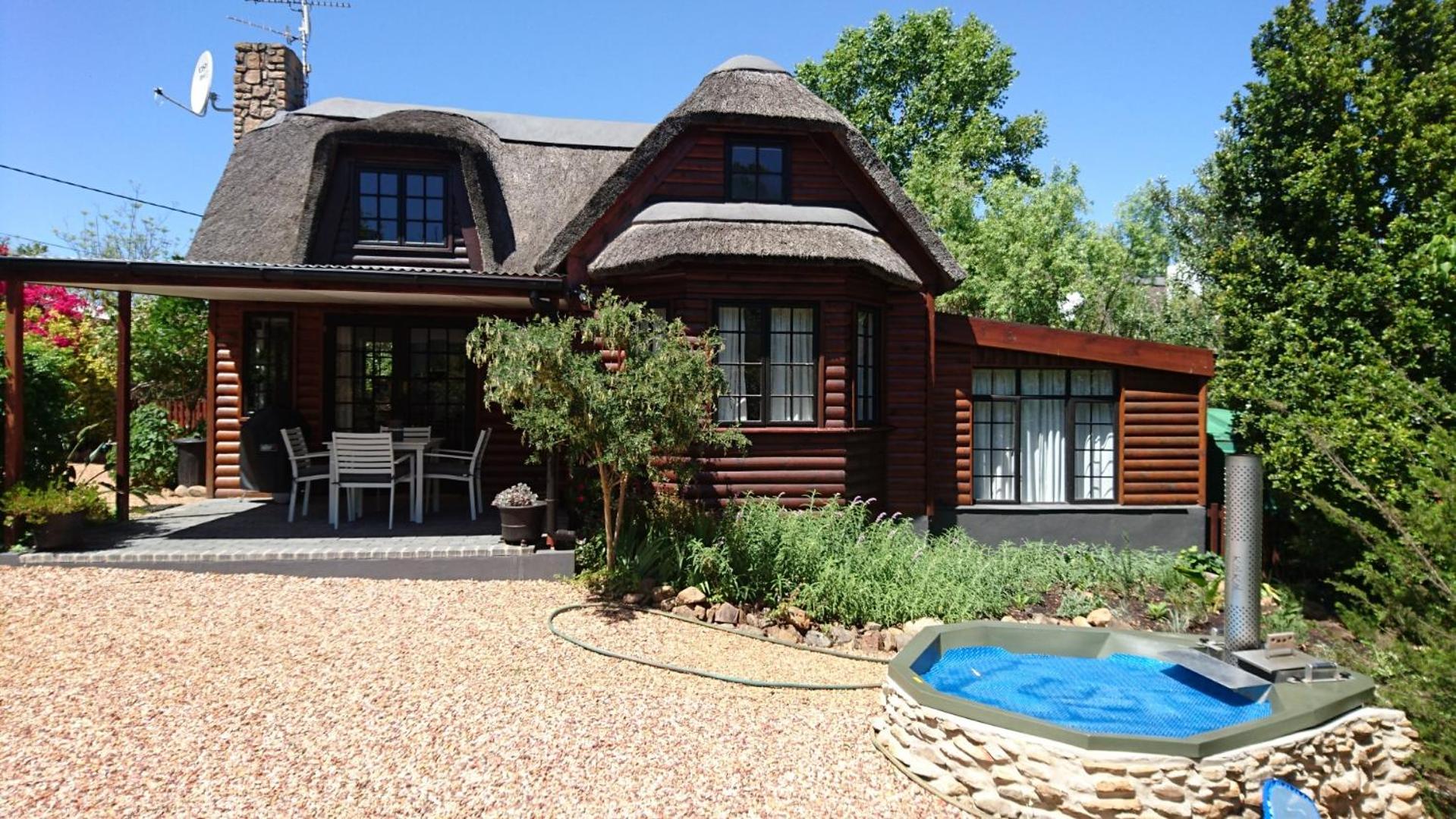 Two-Bedroom Cottage - Photo 6