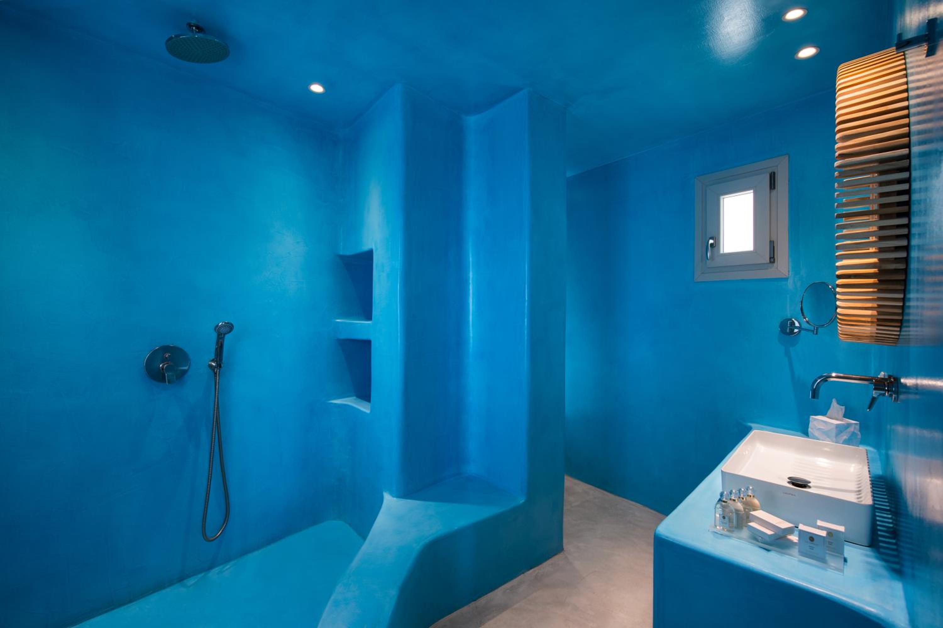 Private Aegean Suite with Plunge Pool photo 3