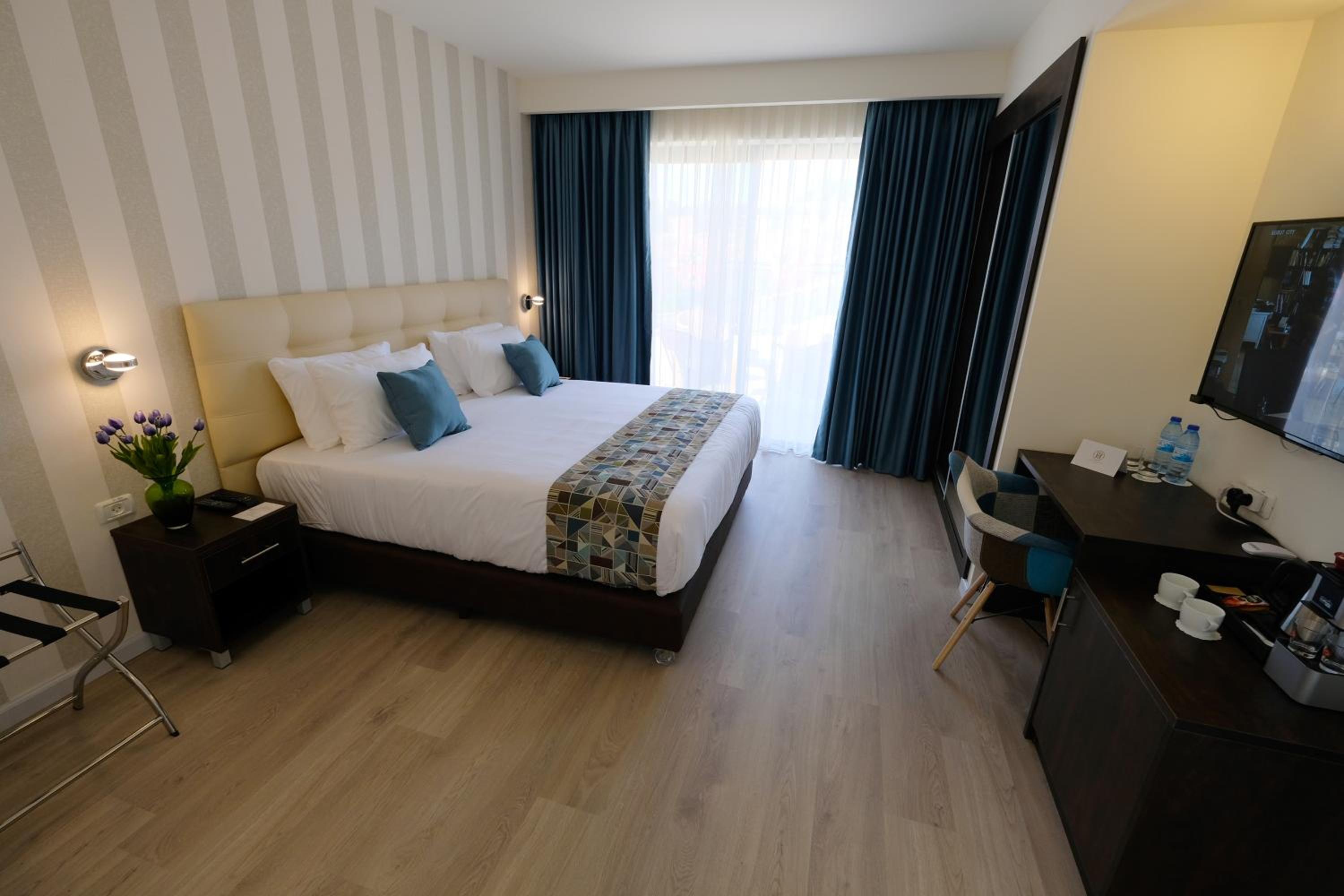 Superior Double Room with Balcony photo 1