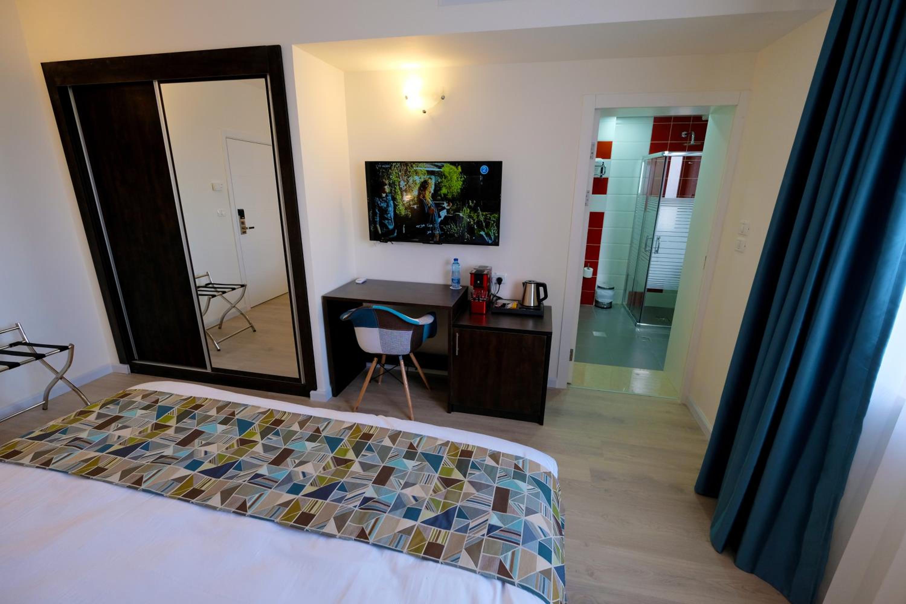 Standard Double Room photo 2