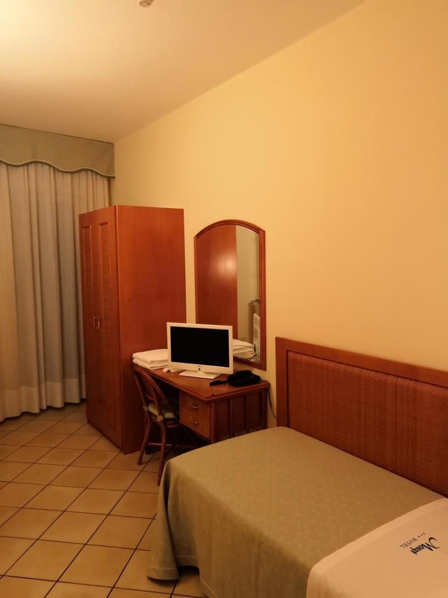Single Room photo 1