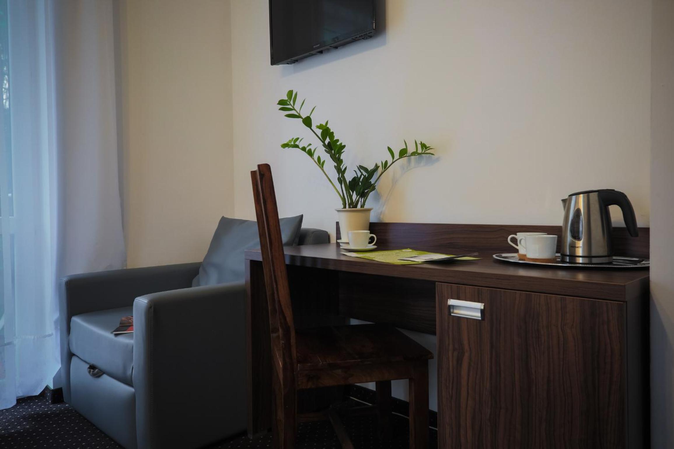 King Room with Balcony photo 2