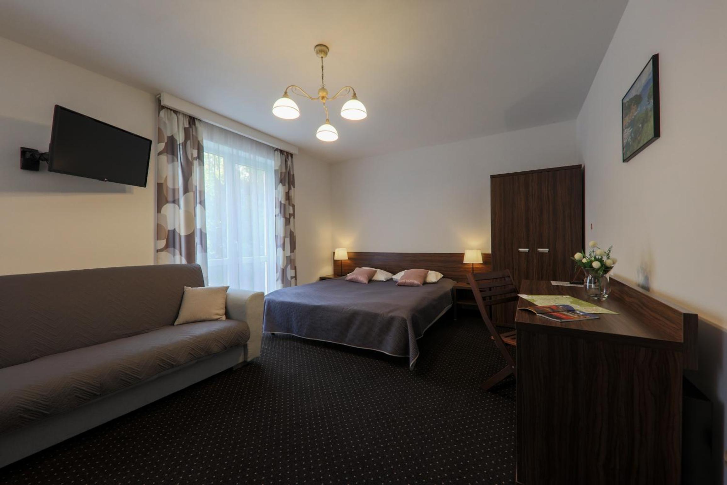 Studio Apartment photo 1