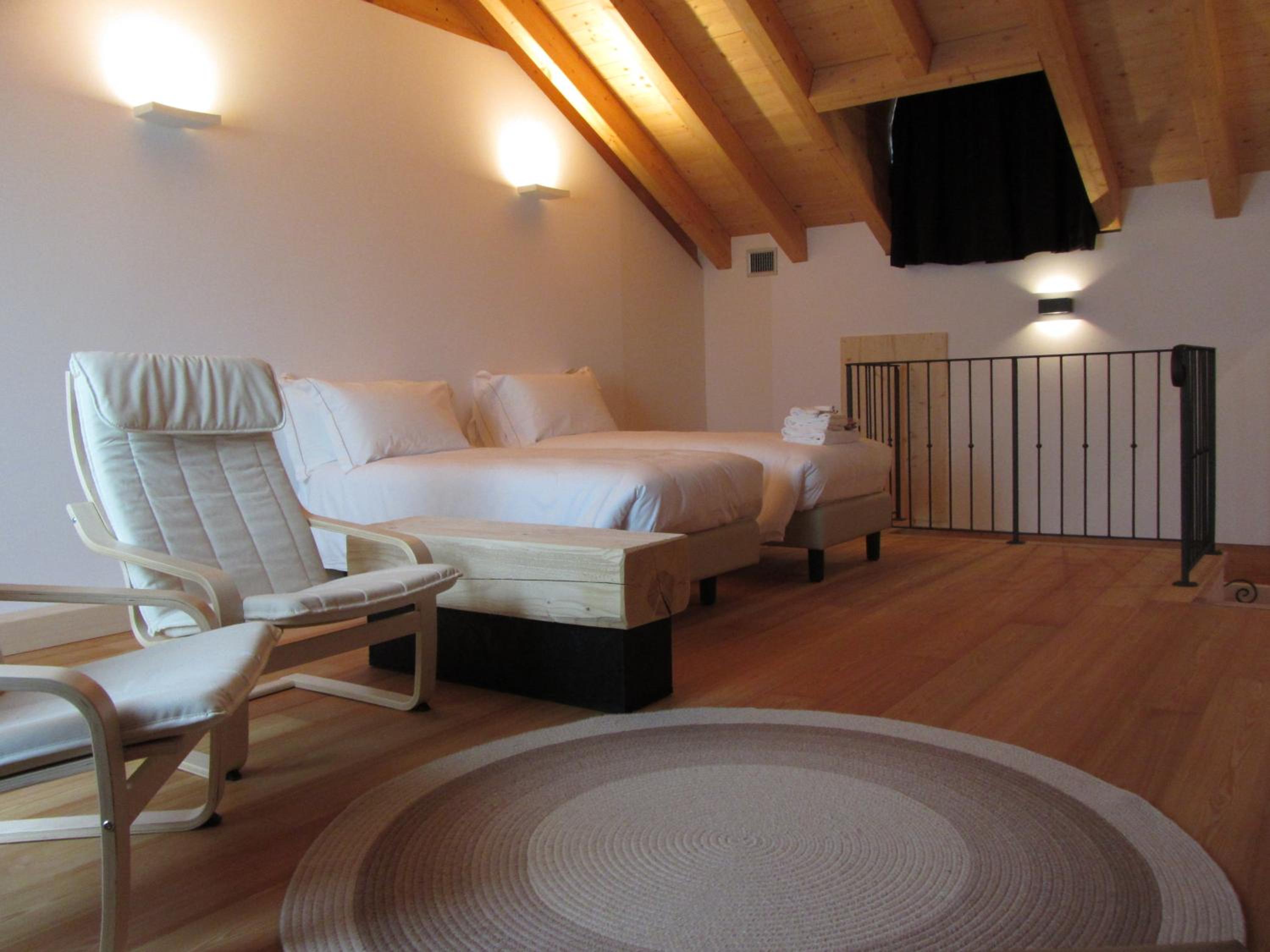 Family Suite - Photo 10