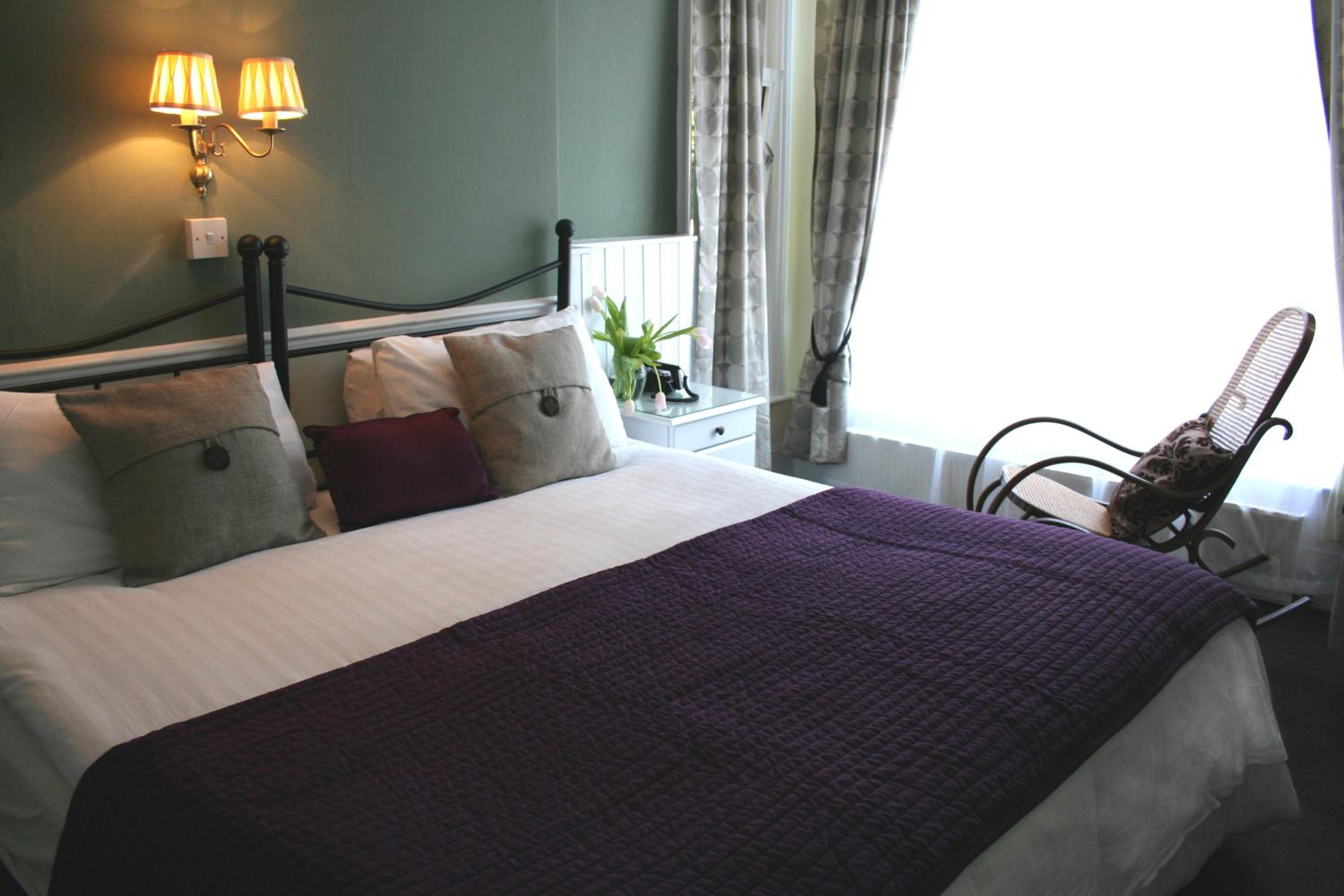 Deluxe Single Room