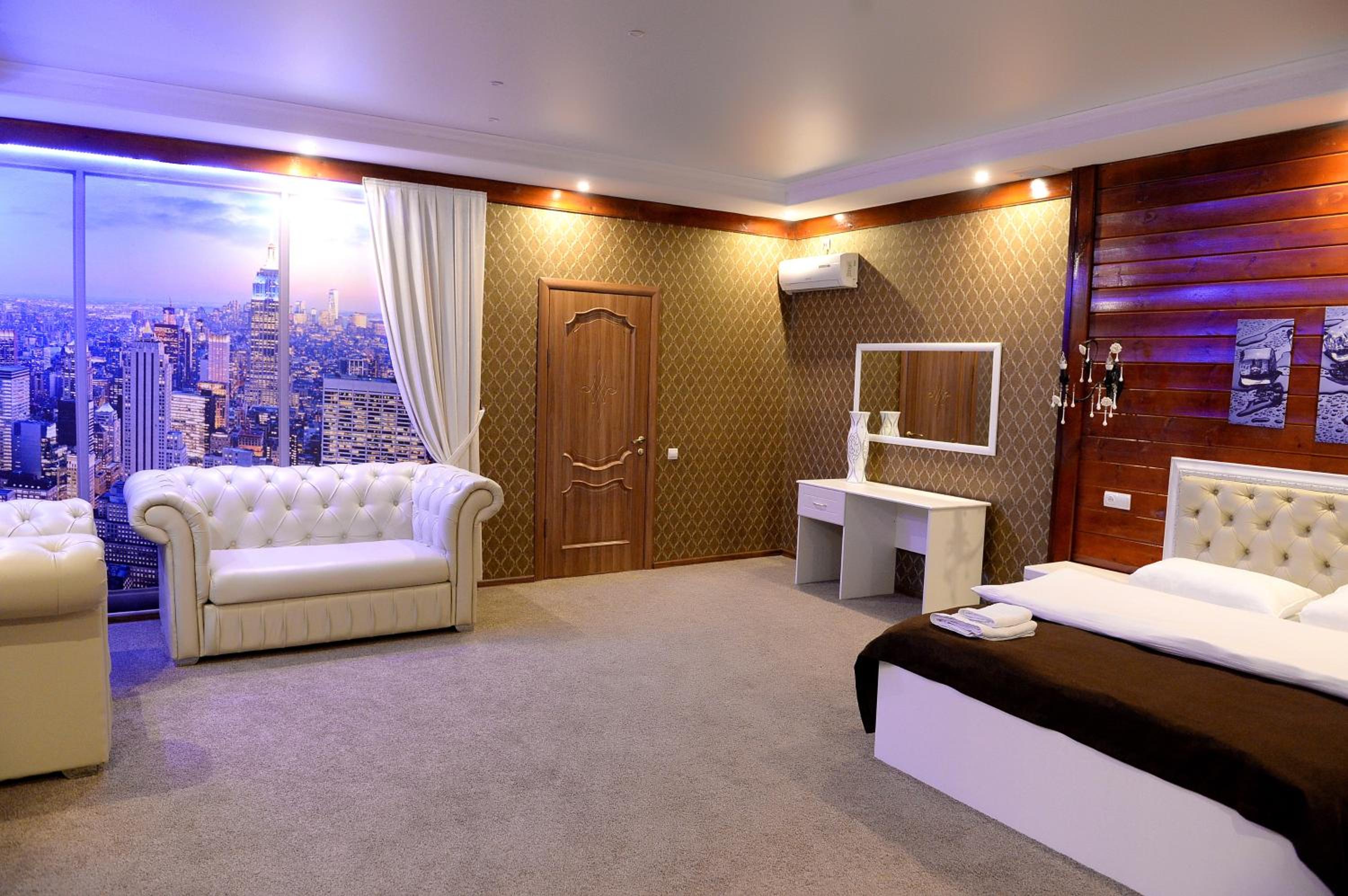 Deluxe Double Room photo 3