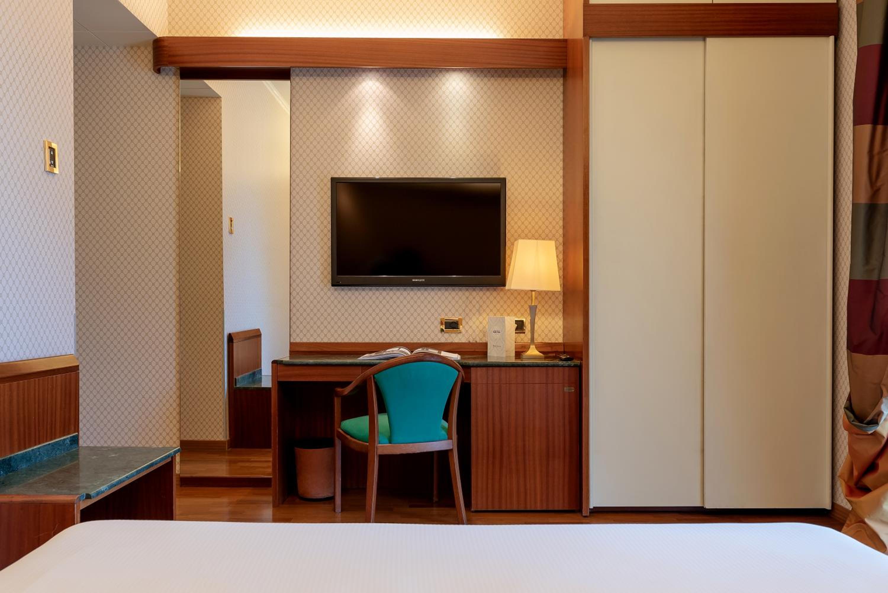 Double or Twin Room Classic - Photo 1