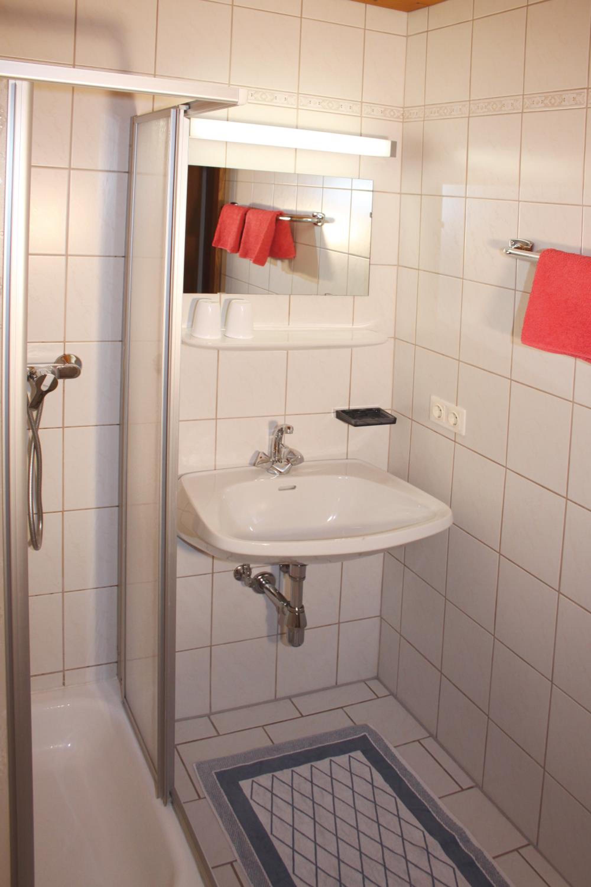 Double Room with Shower photo 3