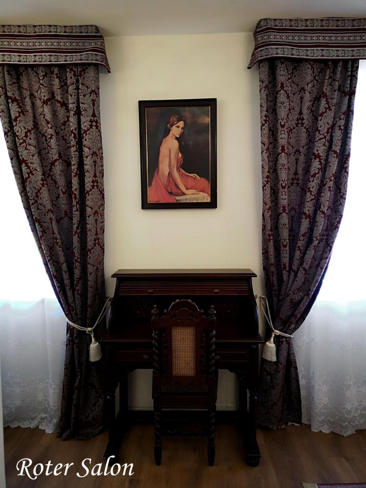 Large Double Room photo 3