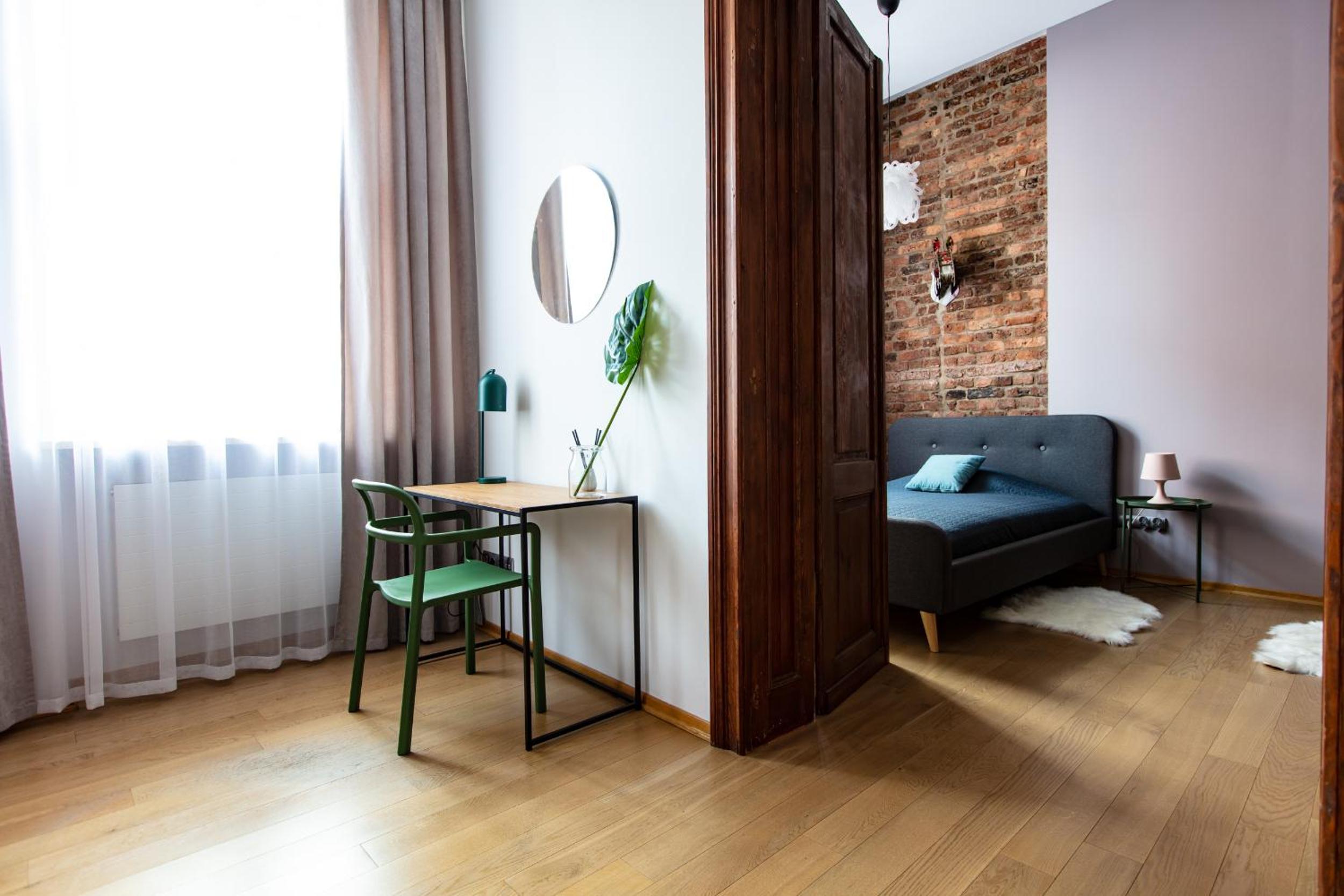 Apartment - Photo 16