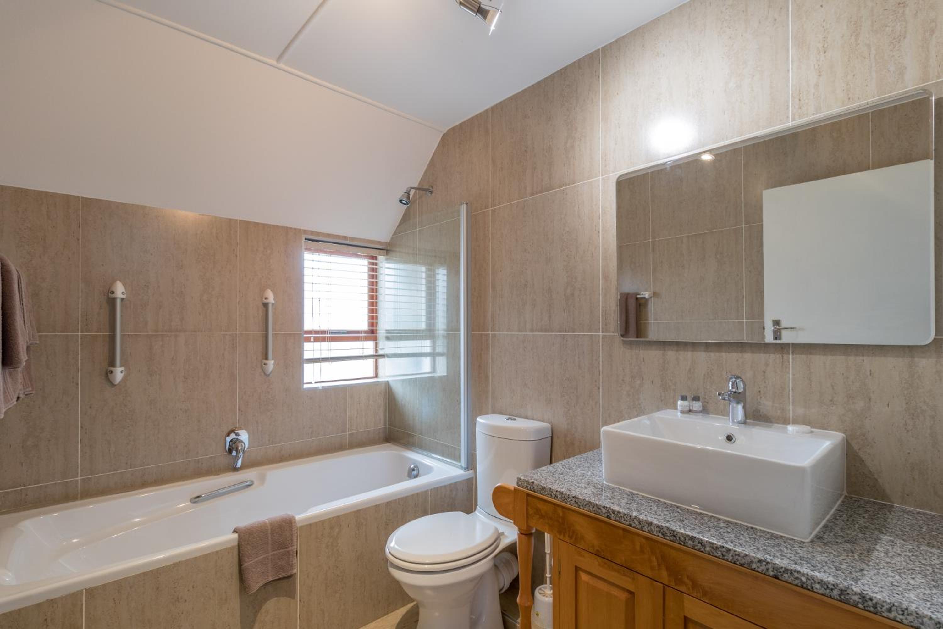 Family Suite photo 2