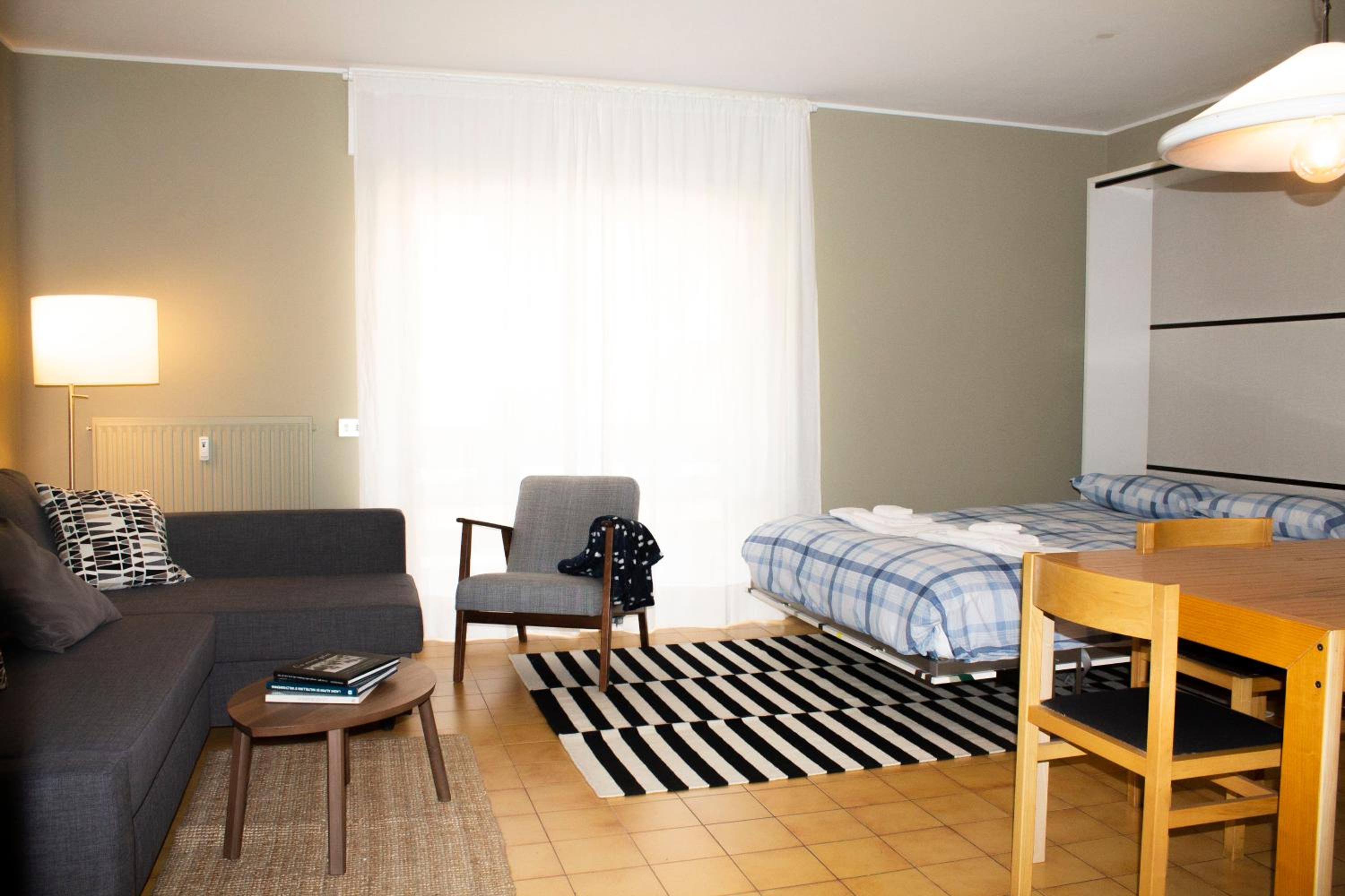 Studio Apartment