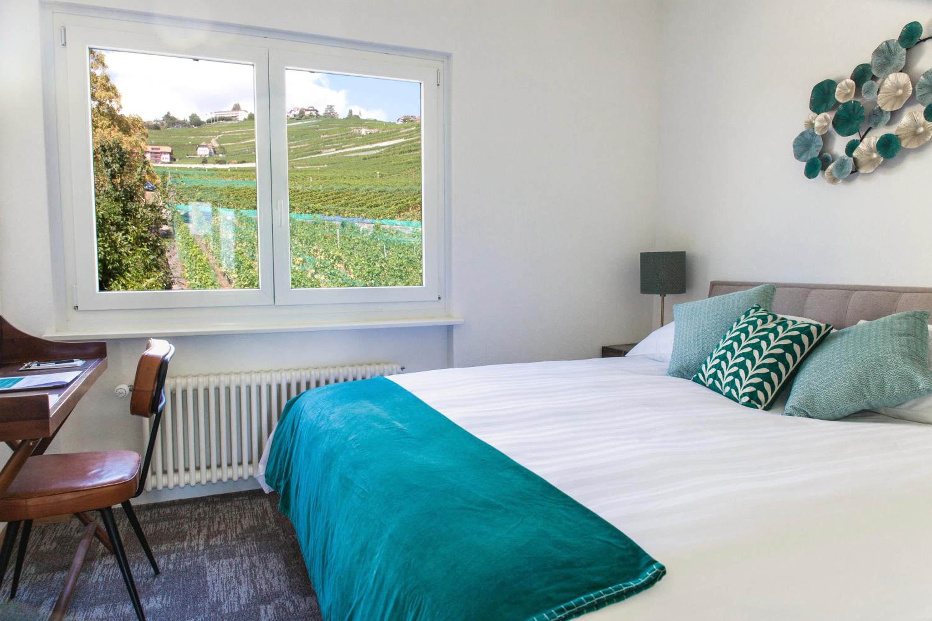 Standard Double Room - Photo 5