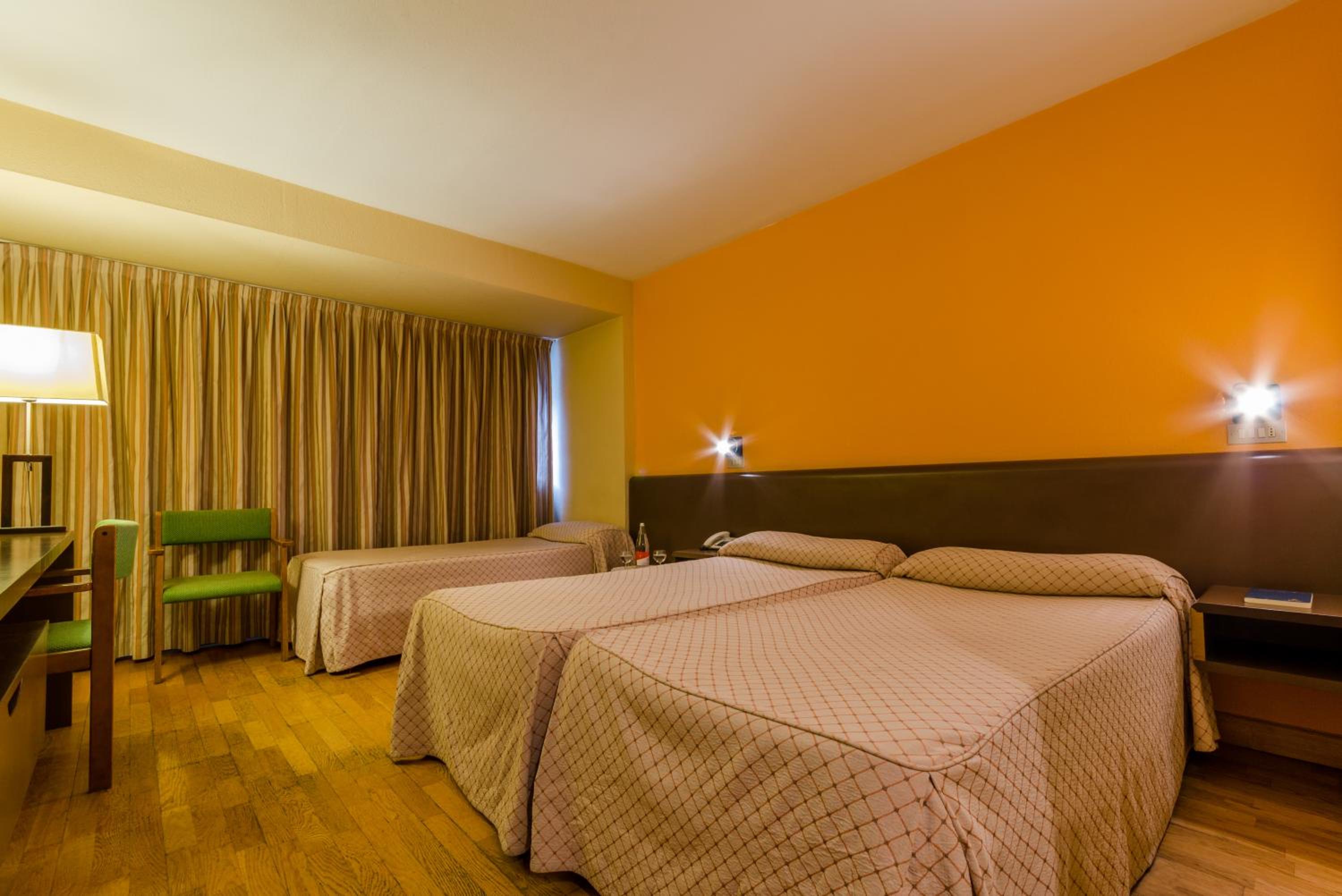 Triple Room photo 1