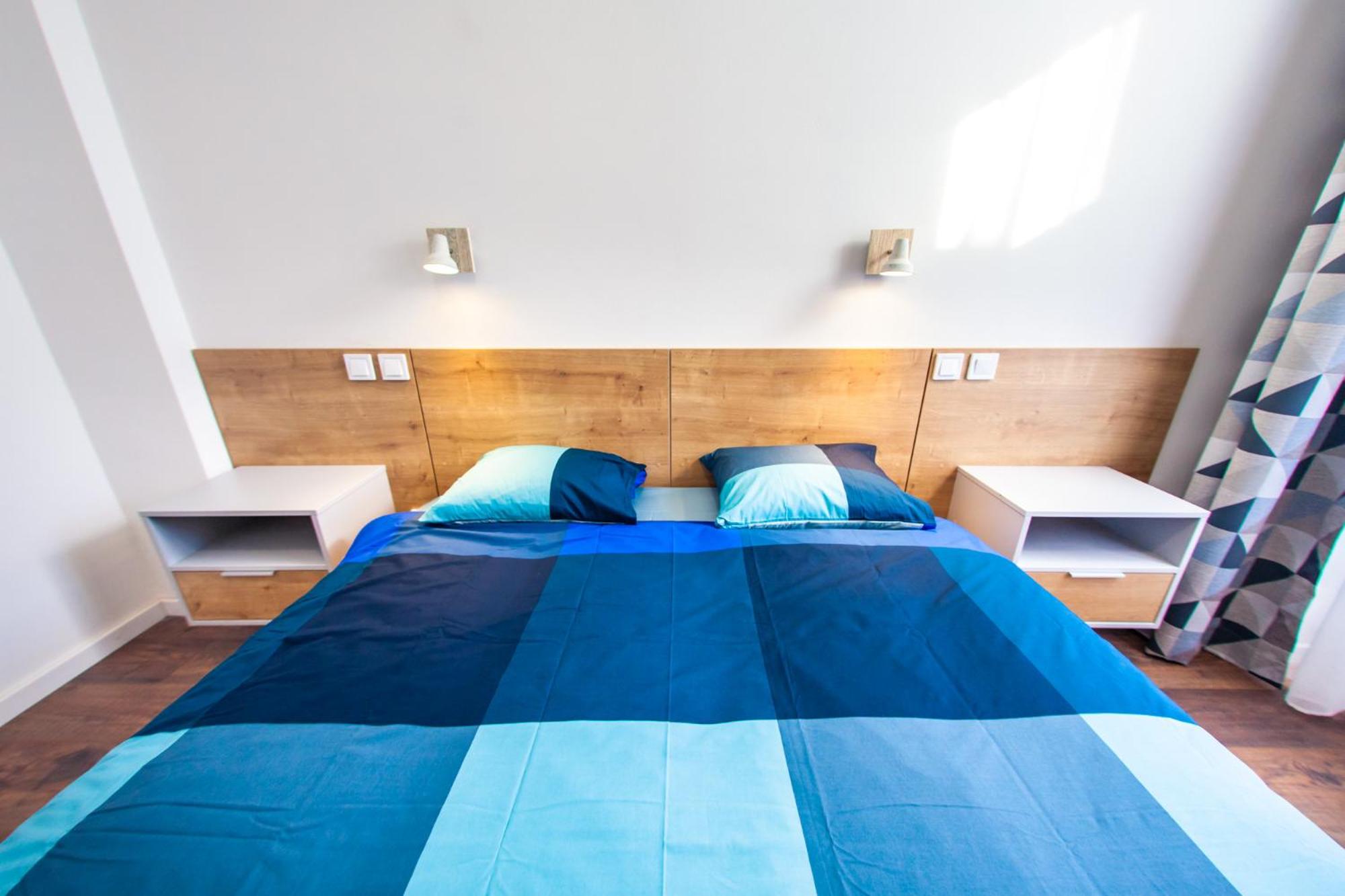 One-Bedroom Apartment - Photo 8