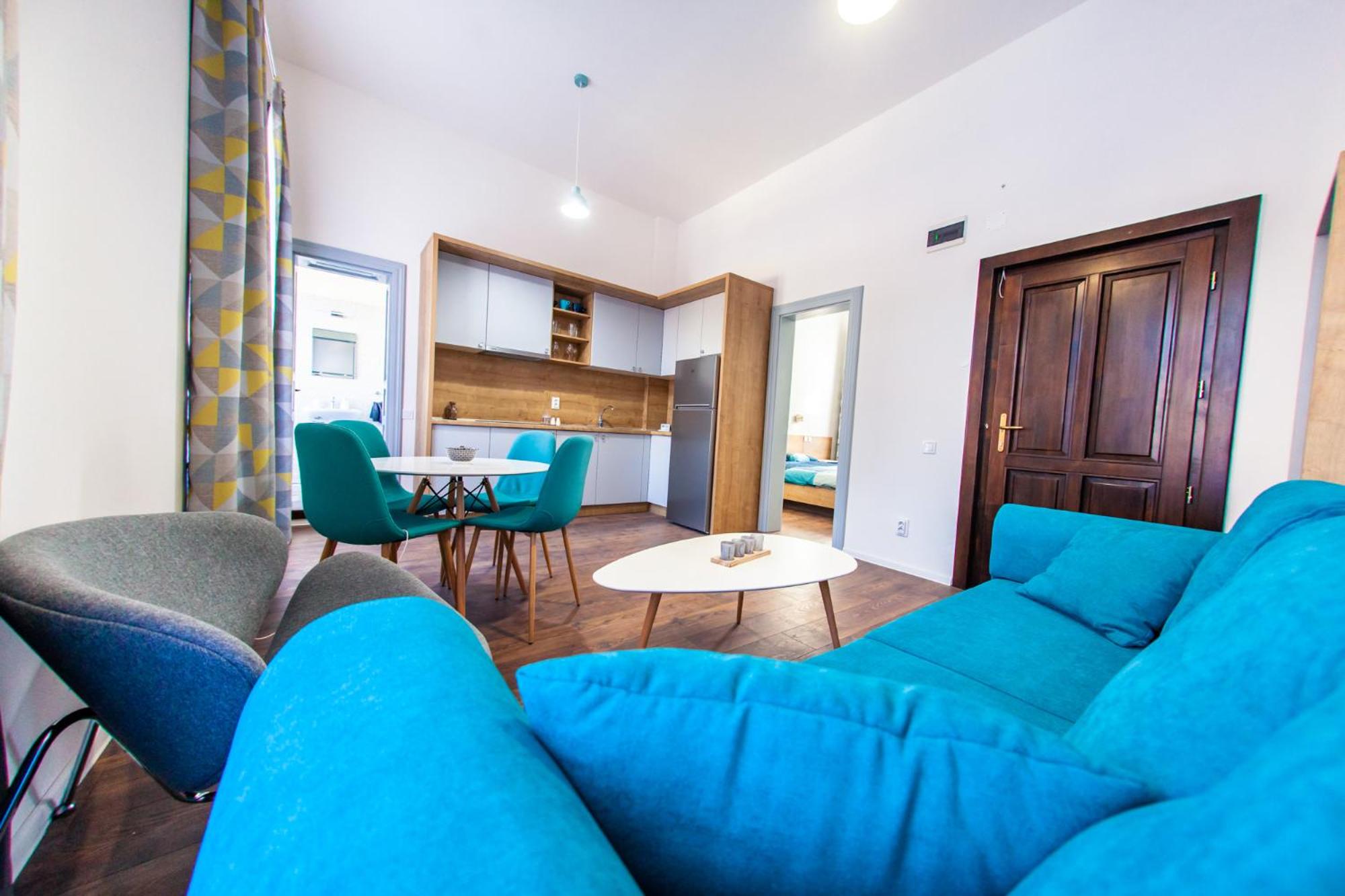 One-Bedroom Apartment - Photo 143