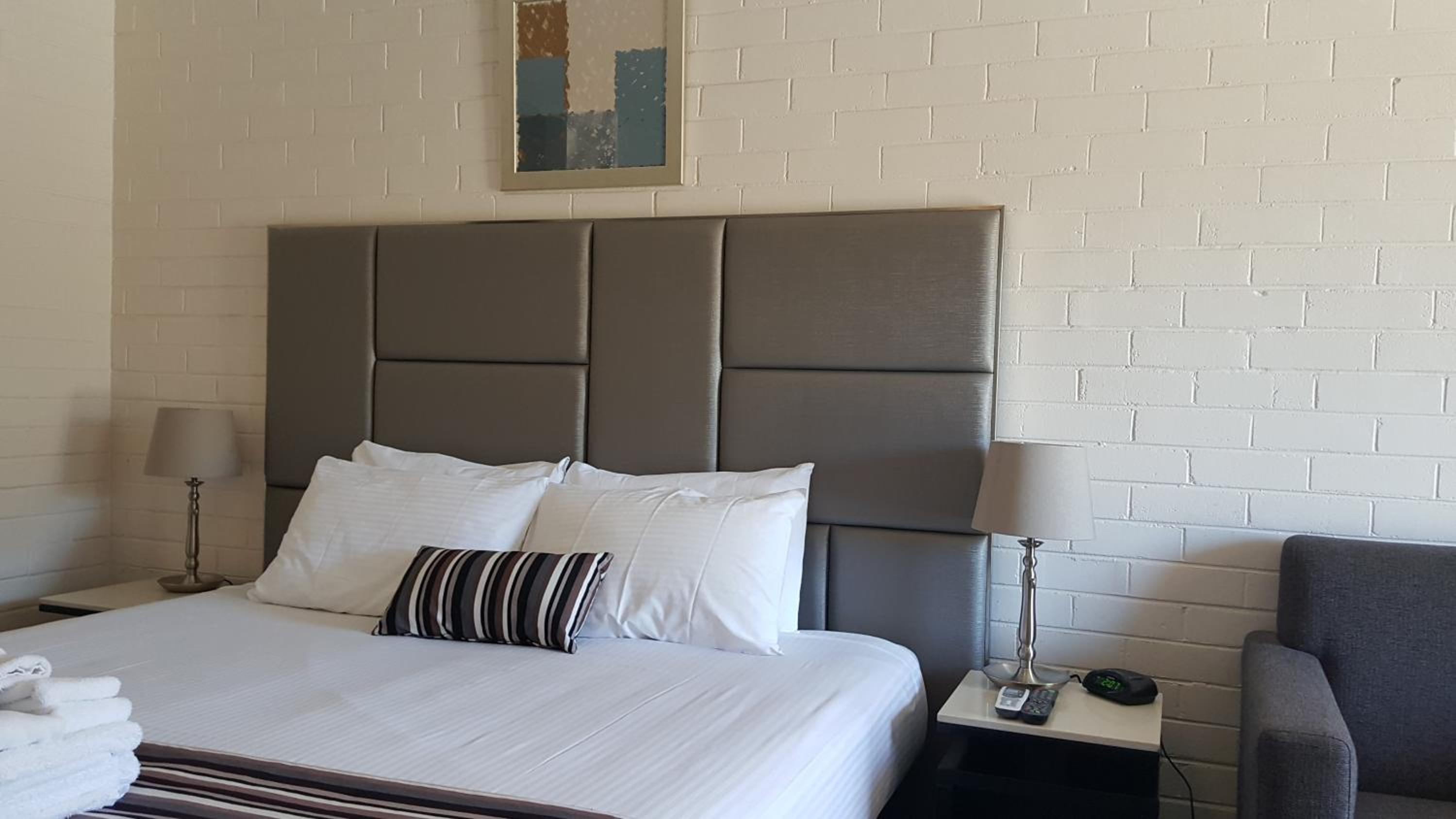 King Room with Lake View