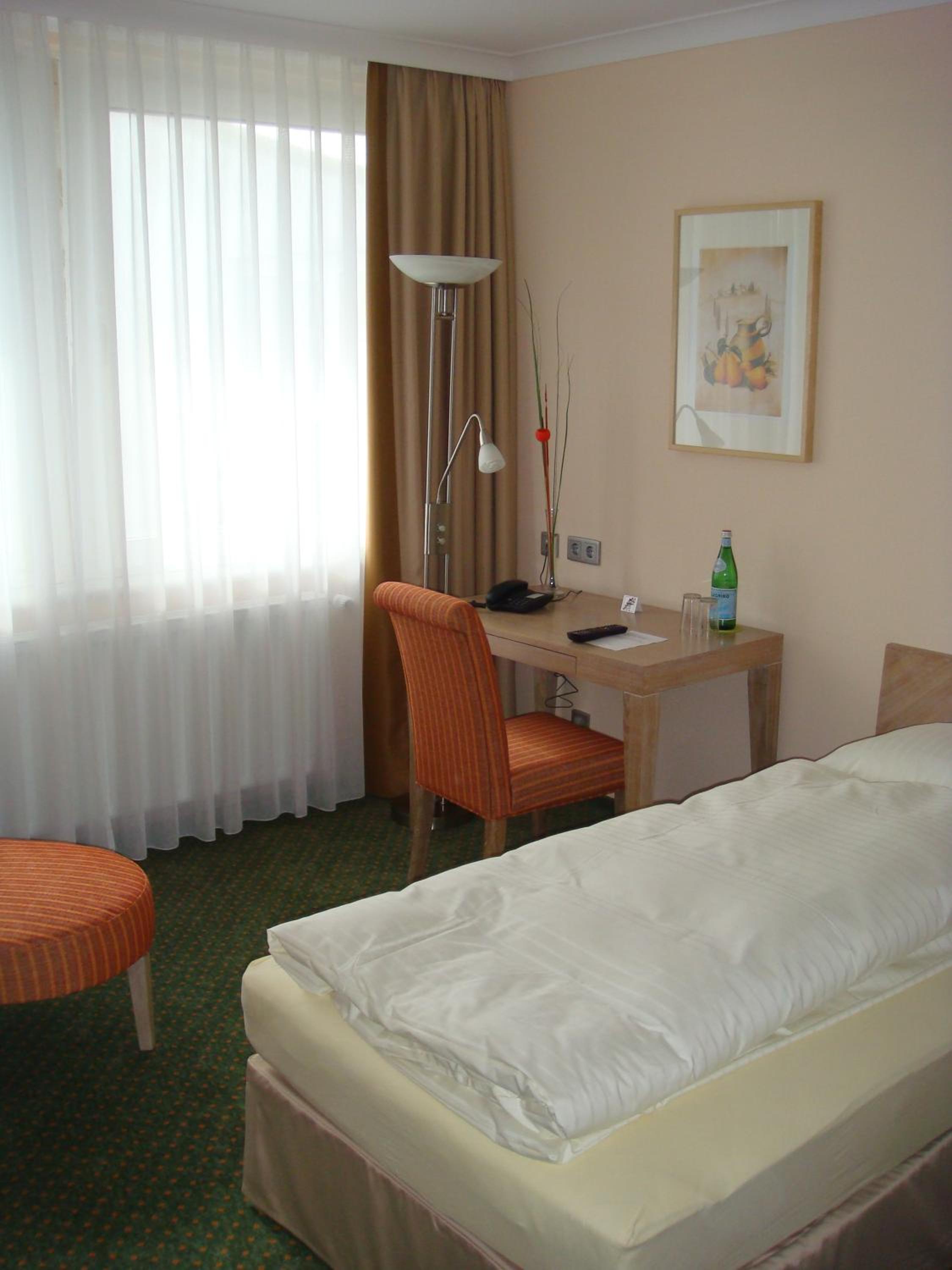 Double Room - Photo 3