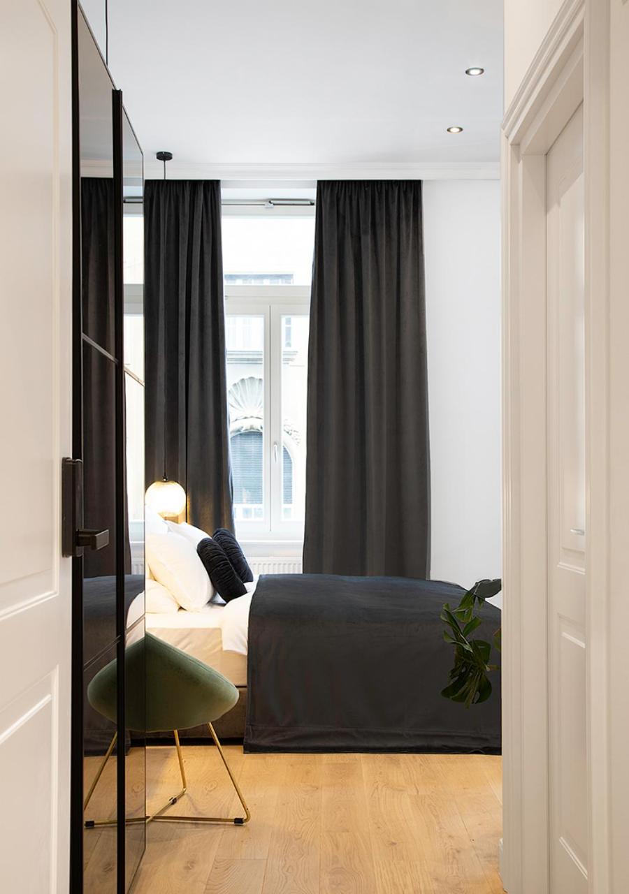 Studio Apartment - Photo 19