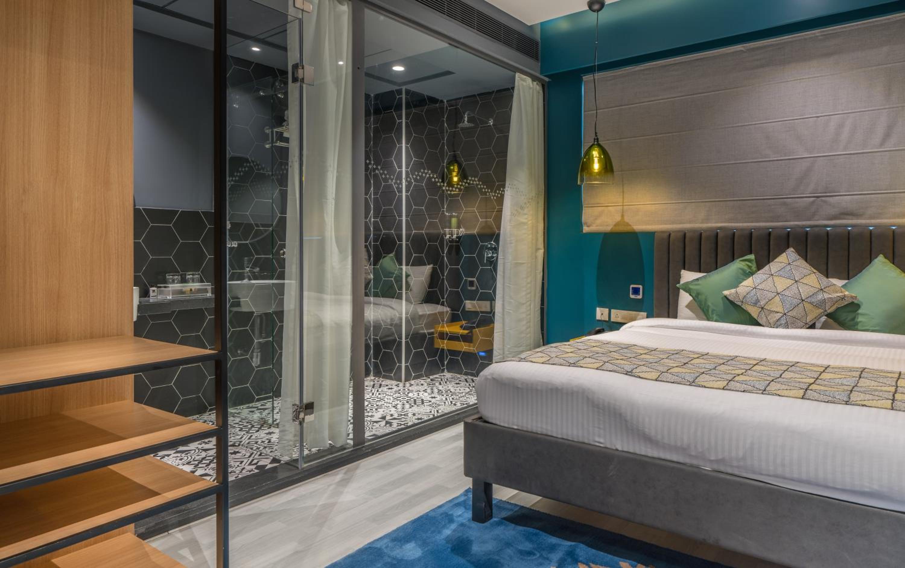 Suite with Garden View