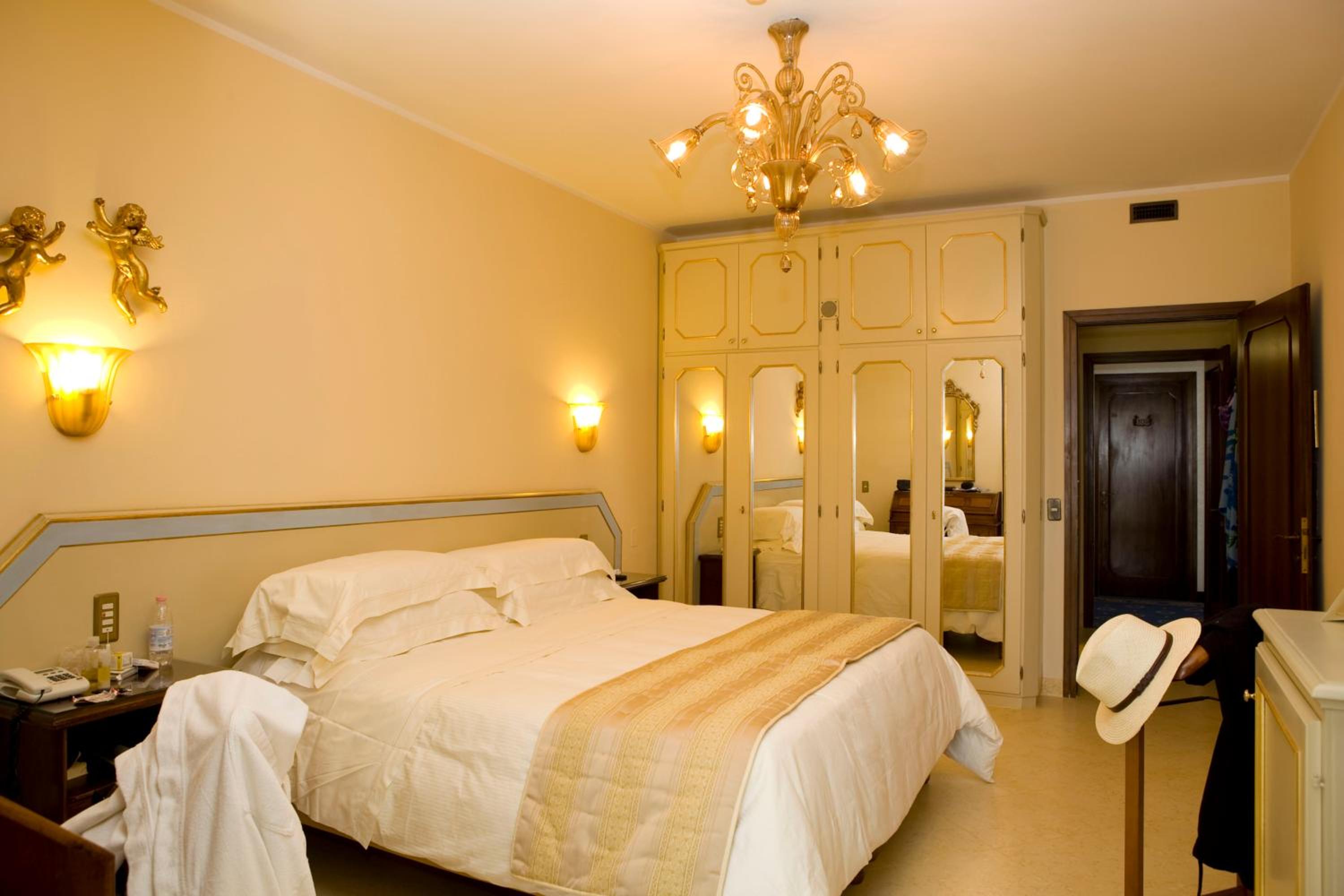 Elegant Double Room