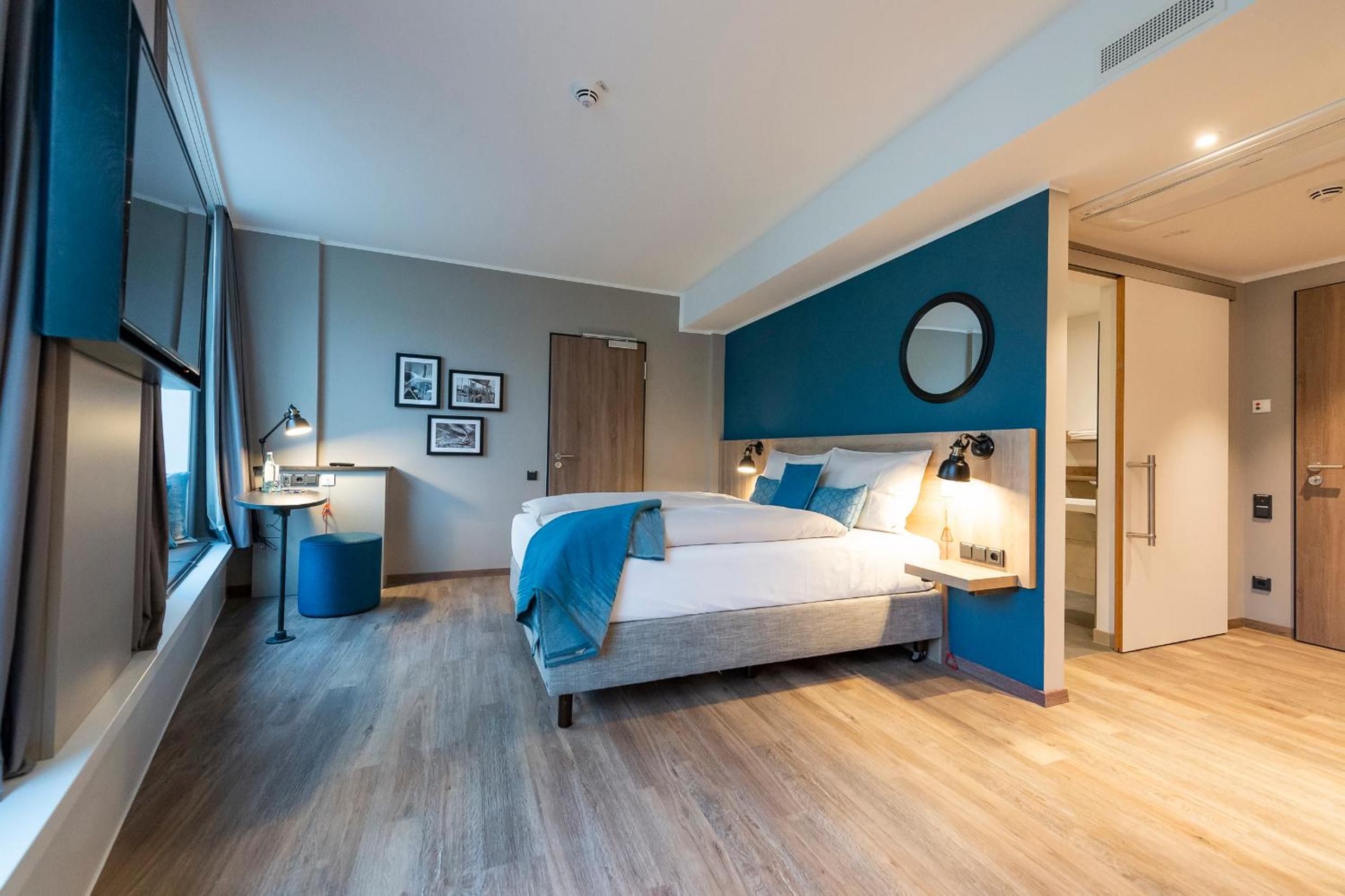 Superior Room - Mobility Accessible photo 2