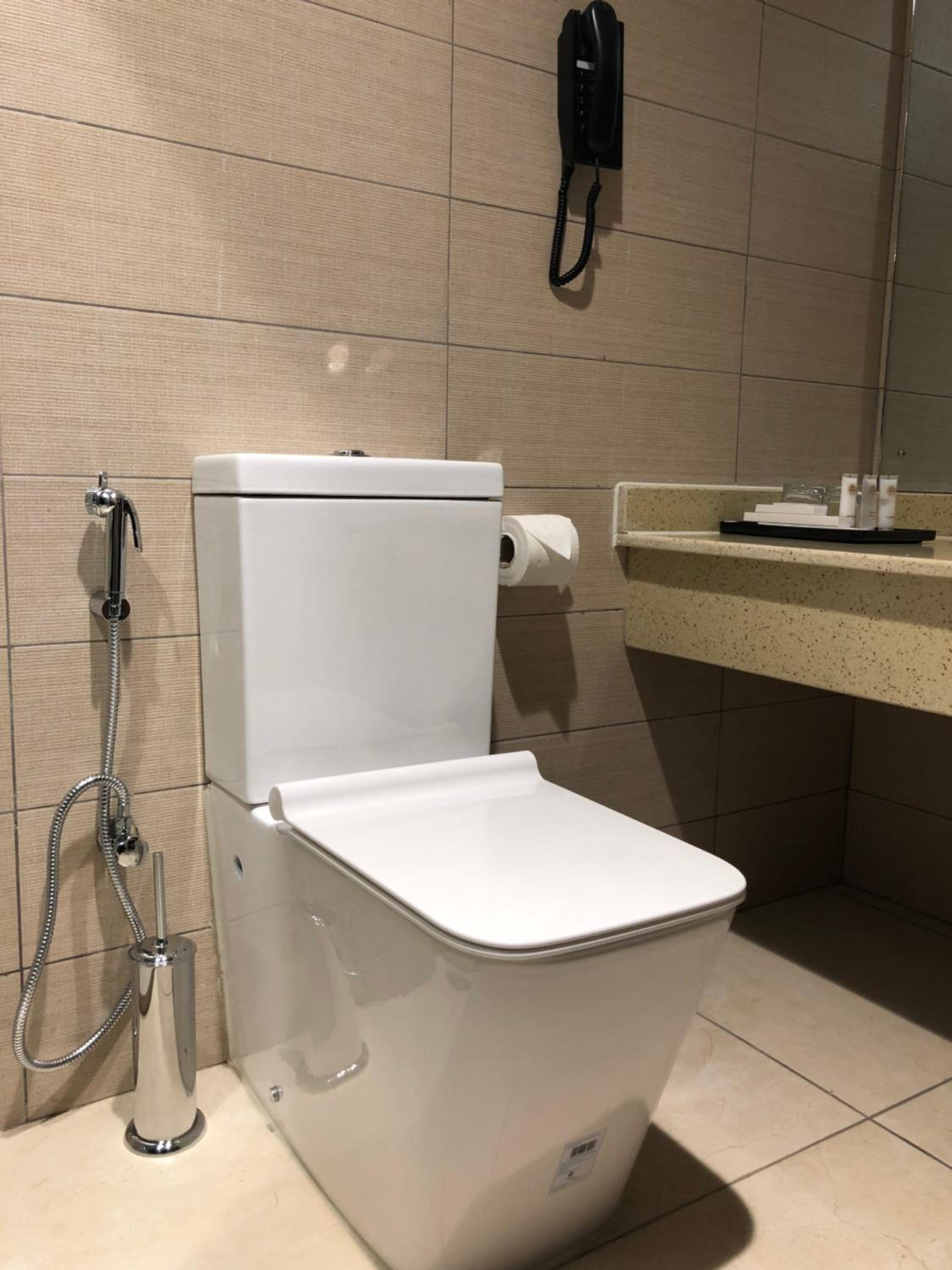 Deluxe Twin Room - Photo 10