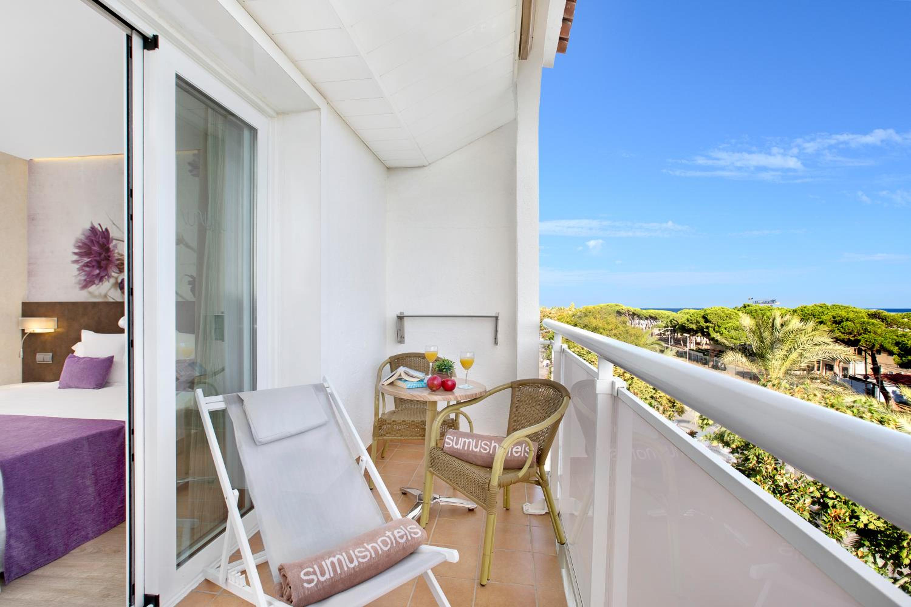 Superior Double Room with Balcony photo 3