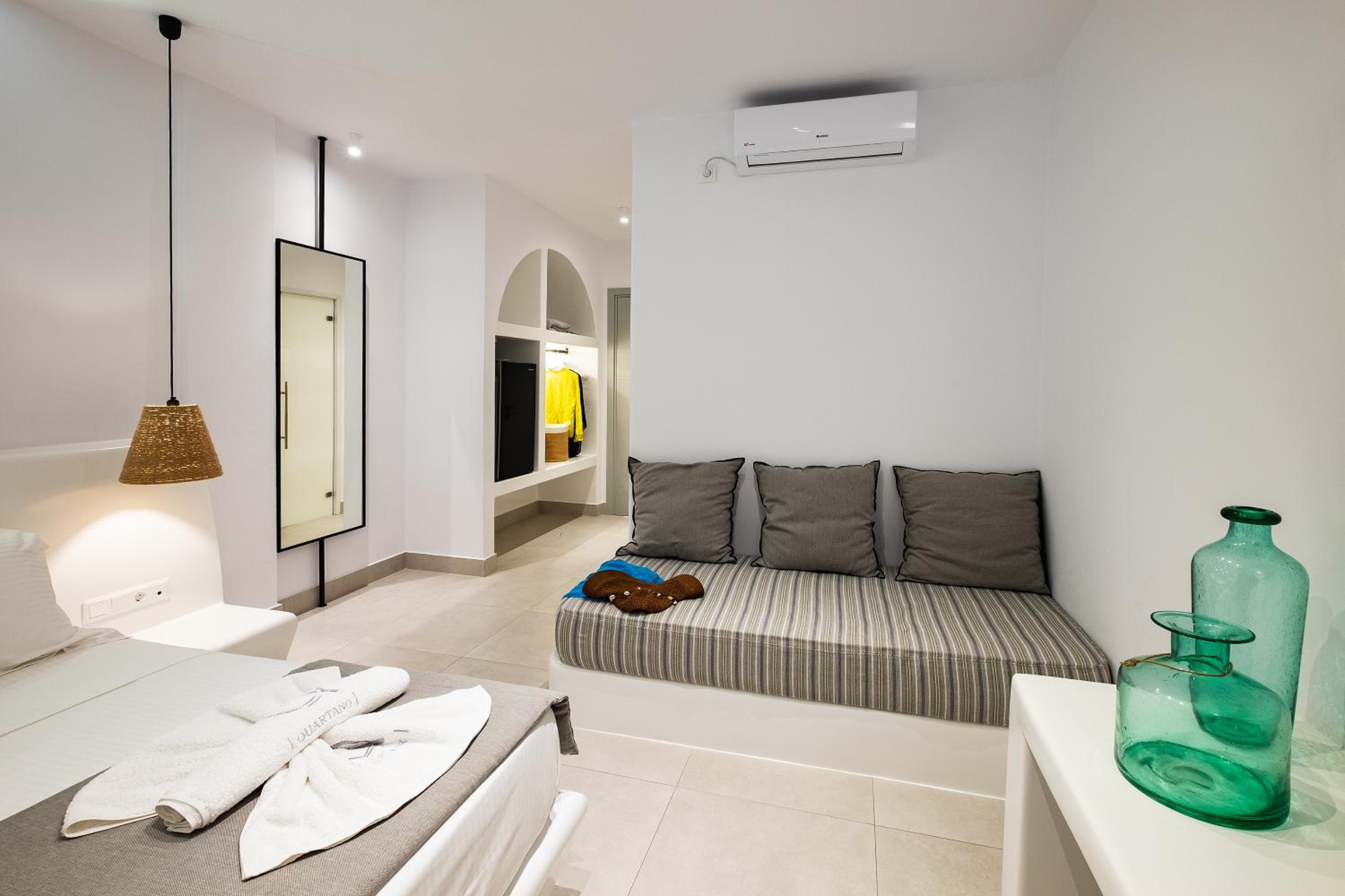 Deluxe Triple Room - Photo 1