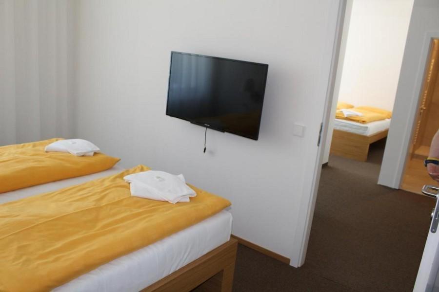 Deluxe Quadruple Room photo 2