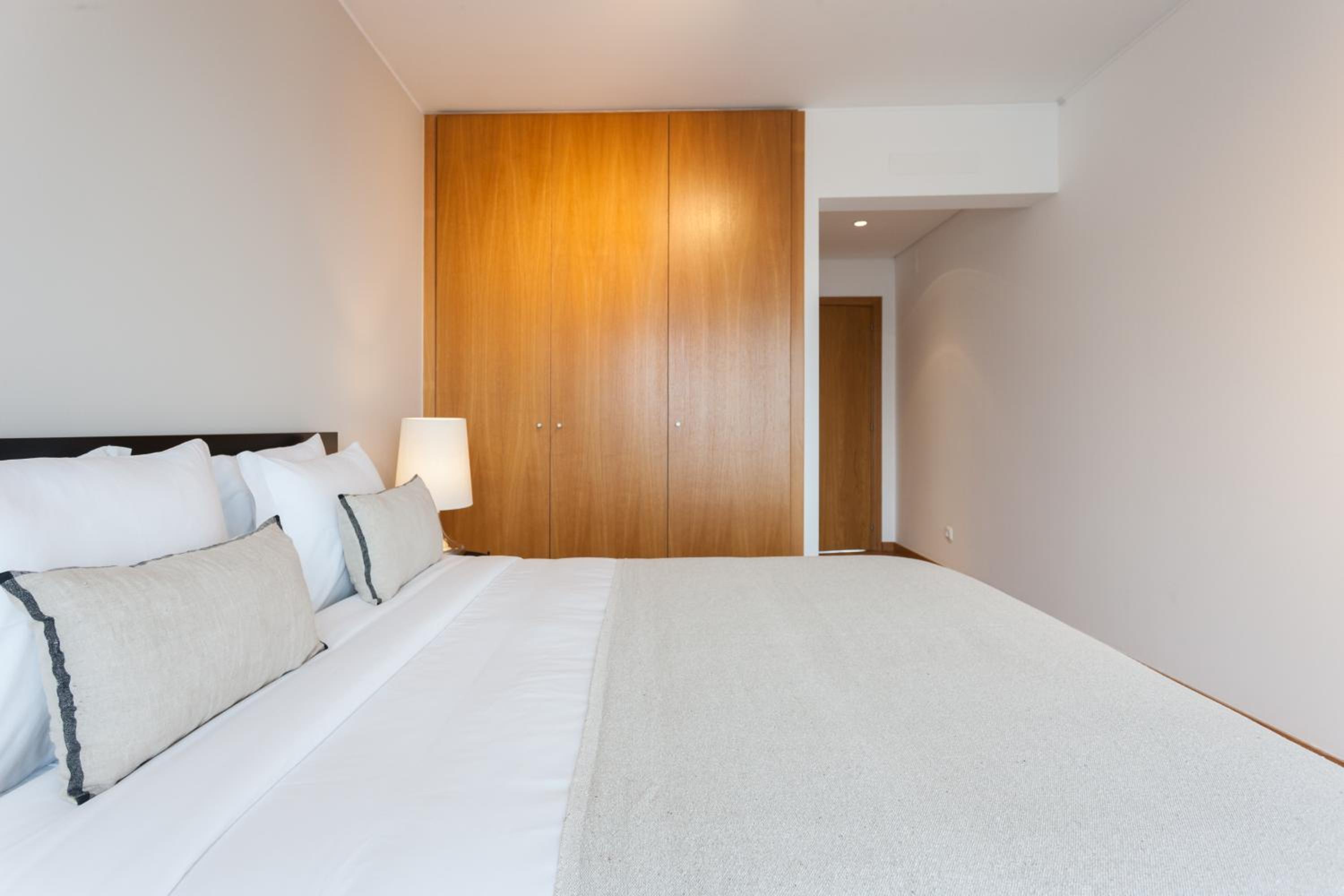 Three-Bedroom Apartment - Photo 13