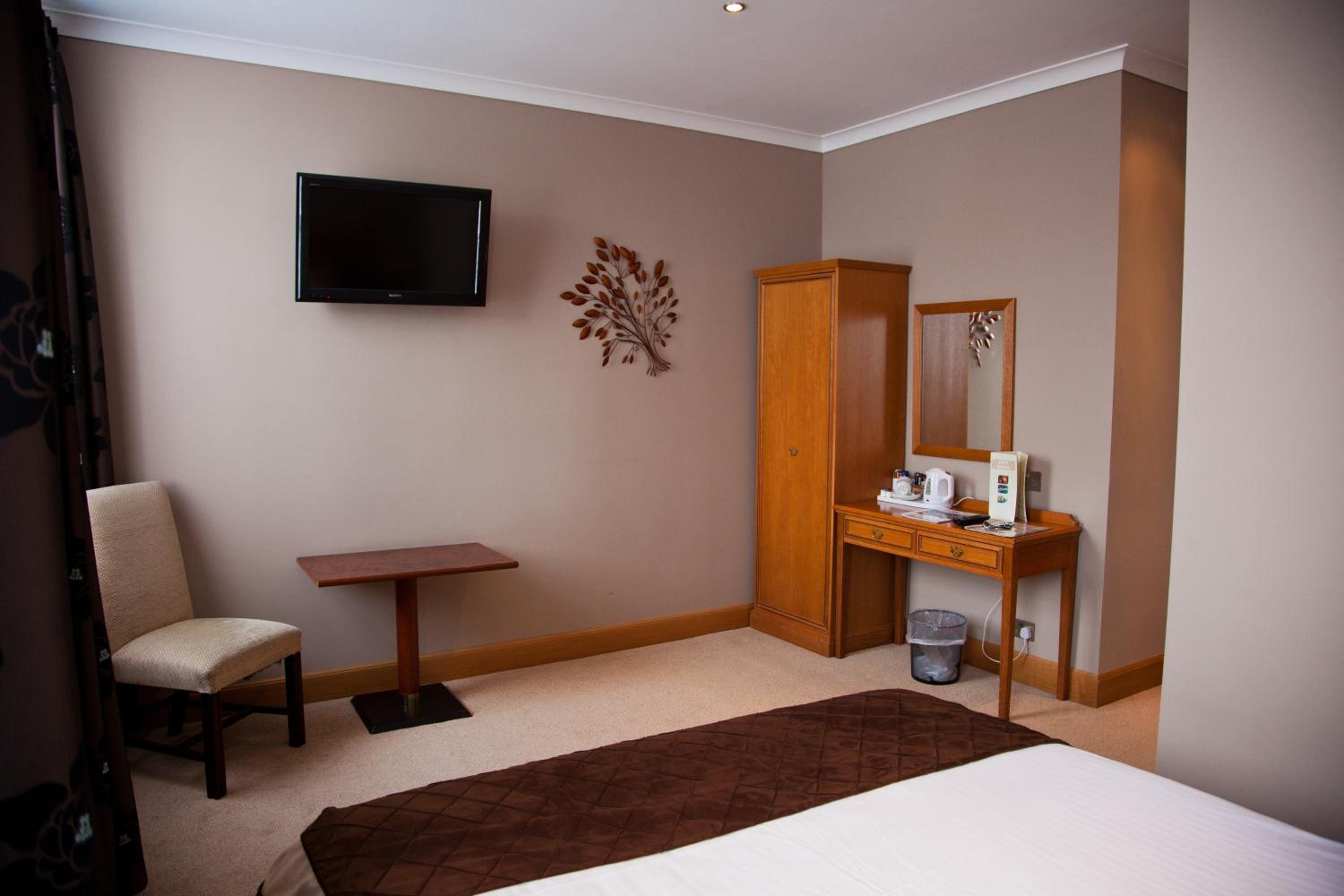 Business Double Room - Photo 11