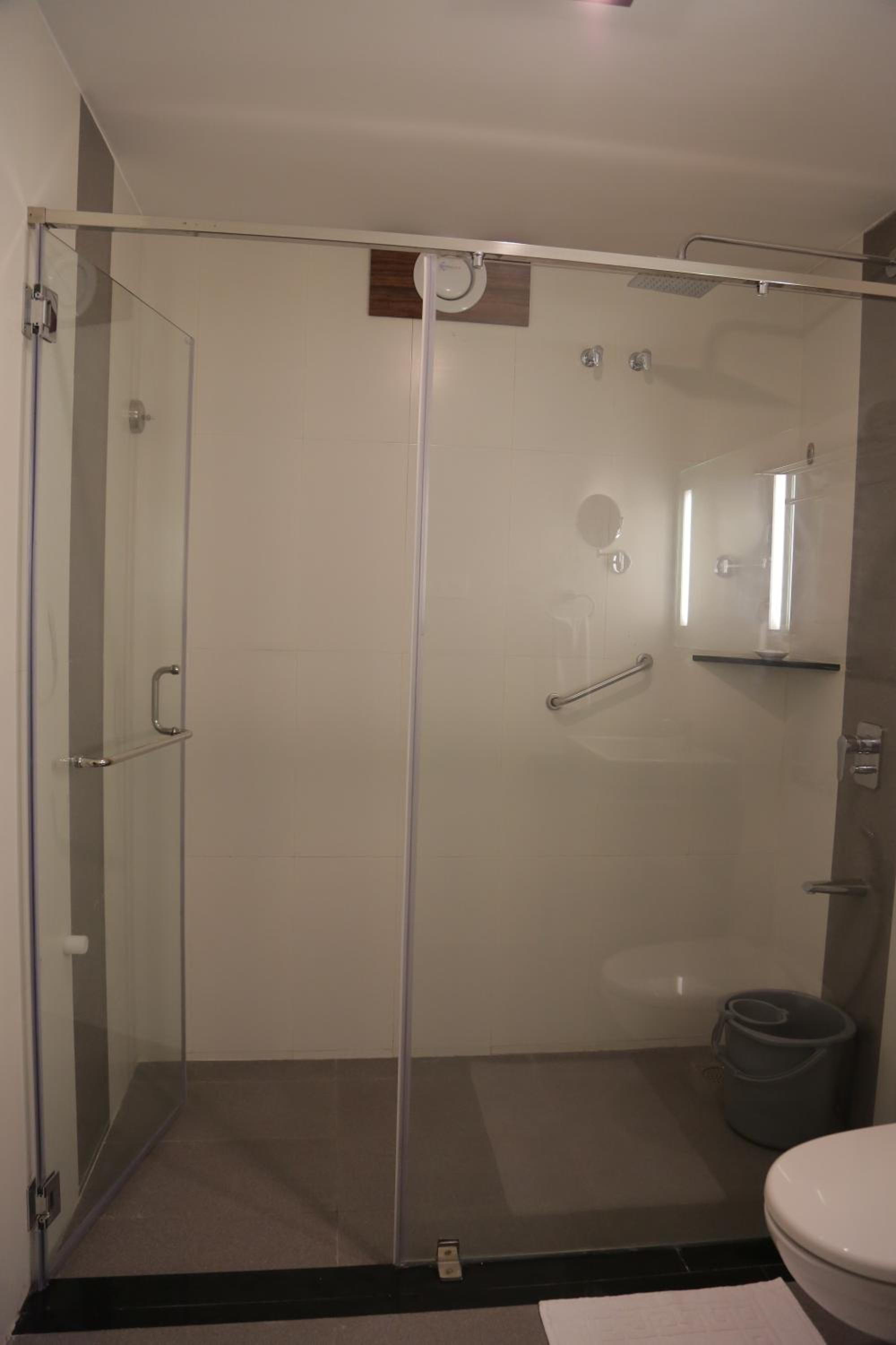 Standard Double Room - Photo 2