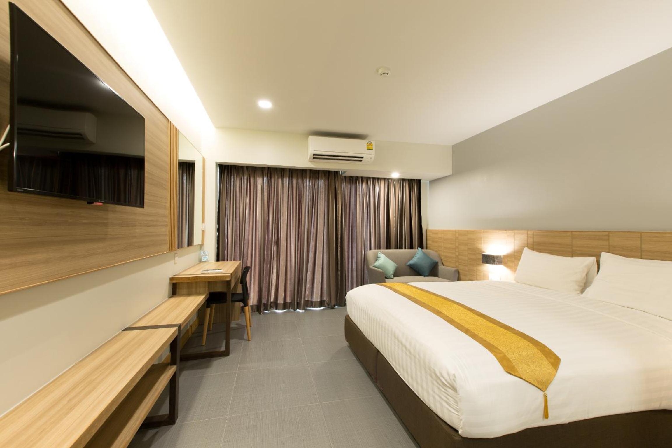 Deluxe Double Room - Photo 1