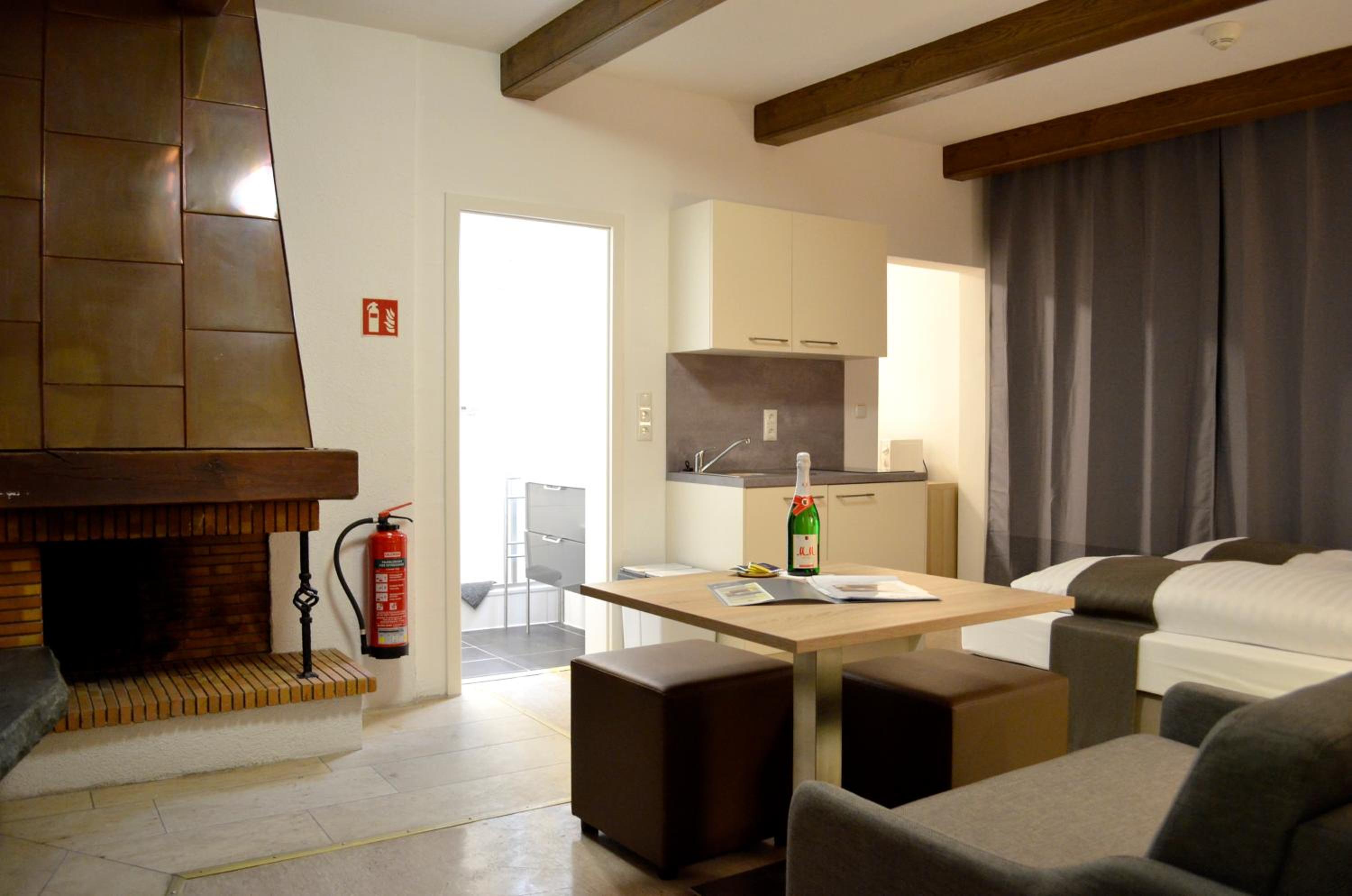 Deluxe Apartment