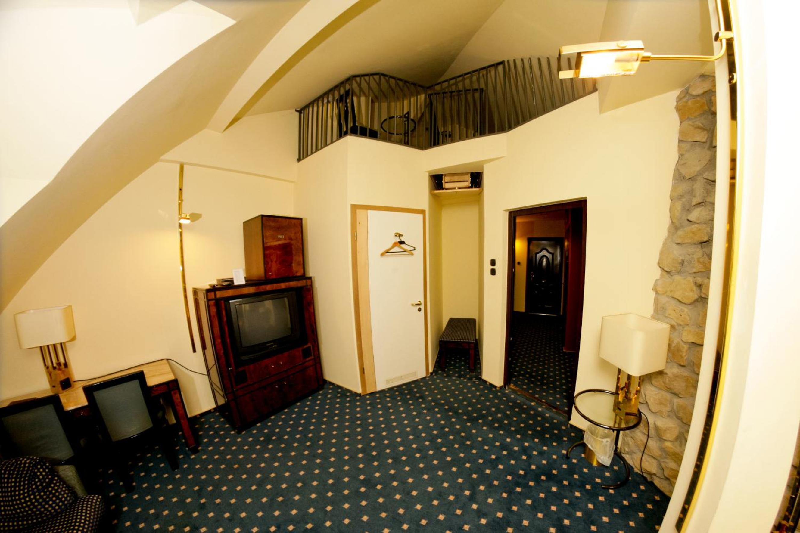 Triple Room - Photo 3