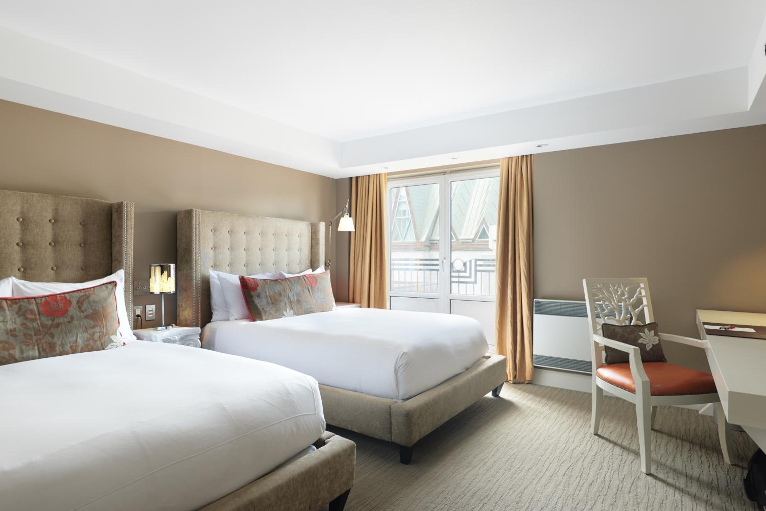Comfort Double Room with Two Double Beds - Photo 6