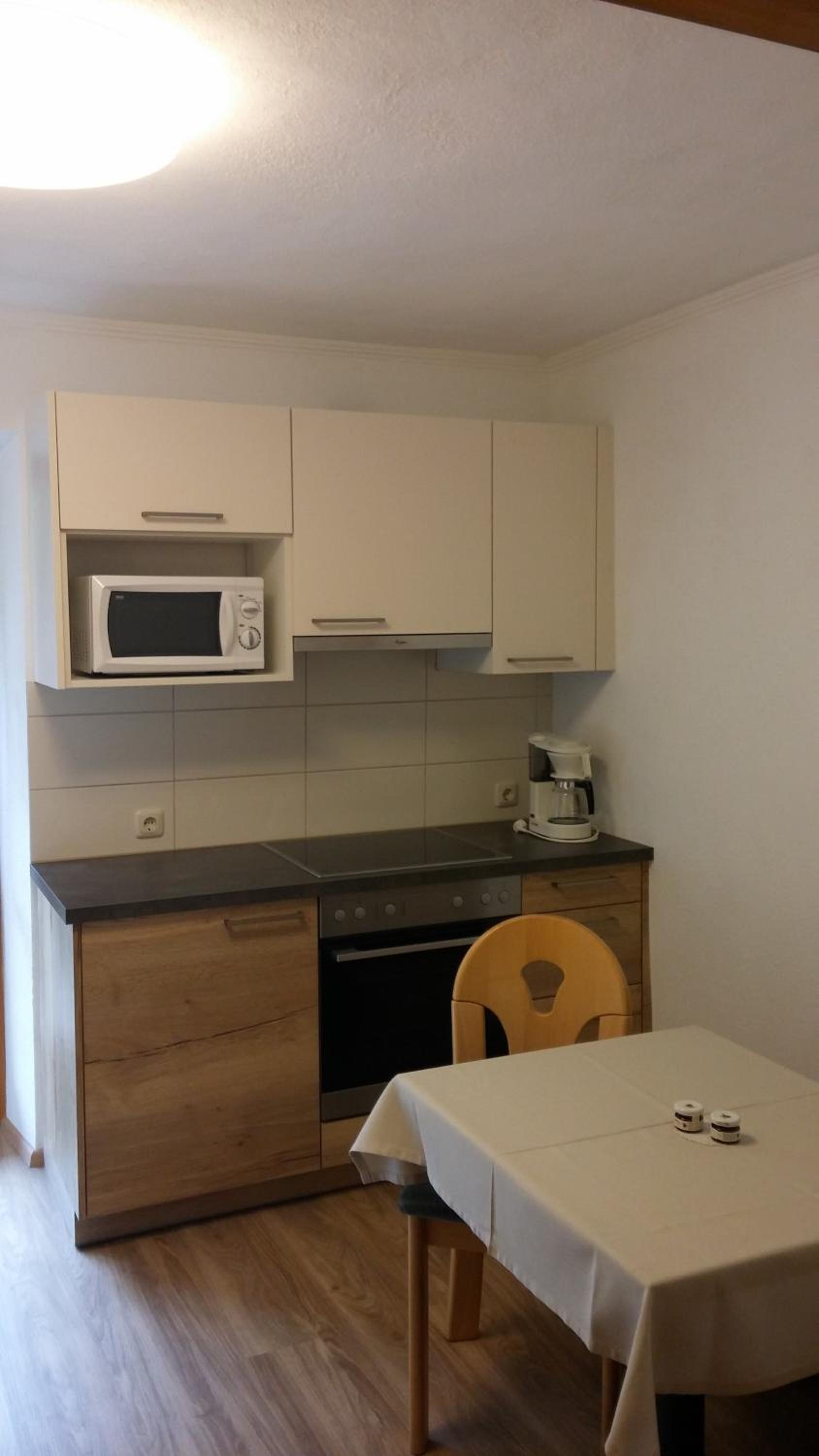 One-Bedroom Apartment with Balcony photo 3