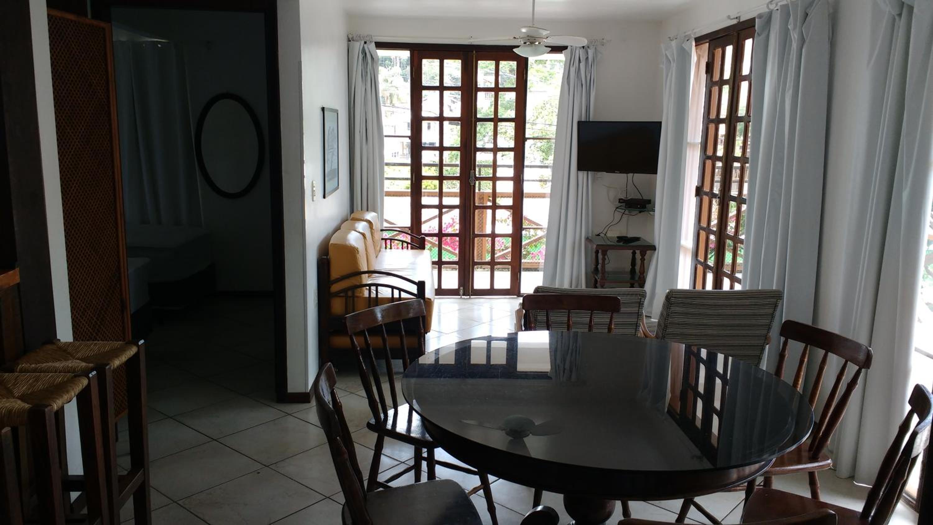 Two-Bedroom Apartment with Balcony and Barbecue