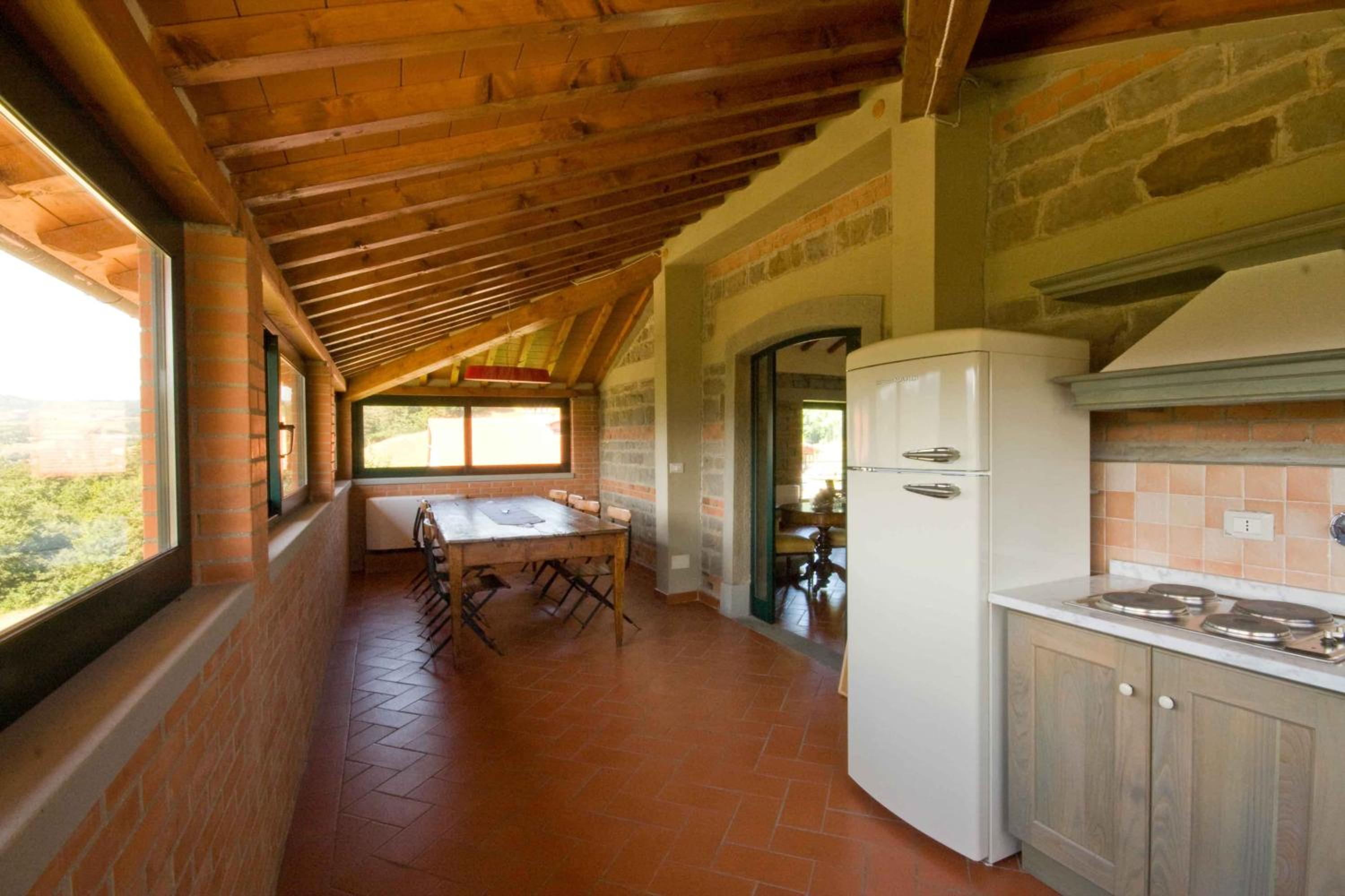 Suite - Photo 10