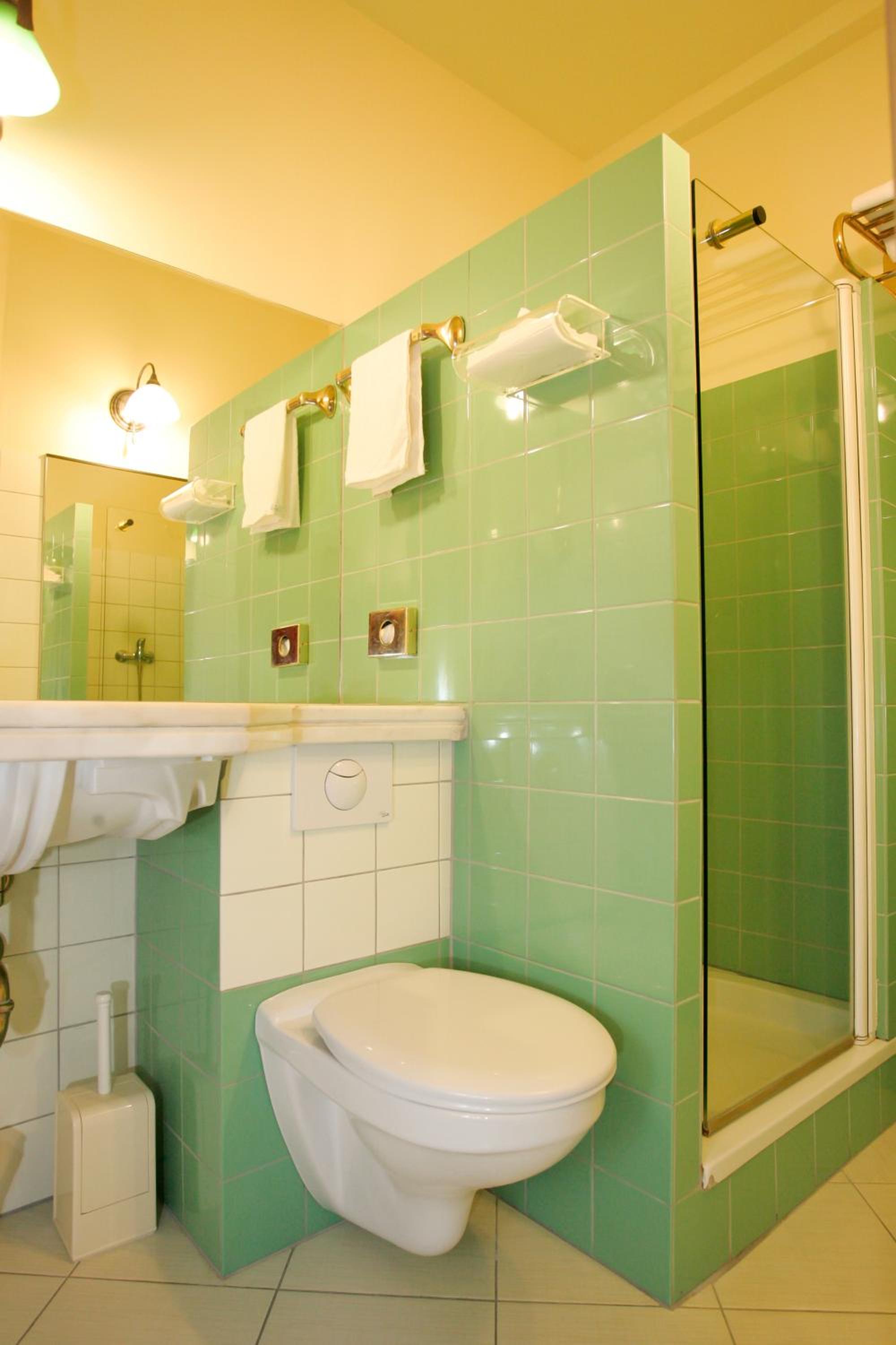 Double Room - Photo 35