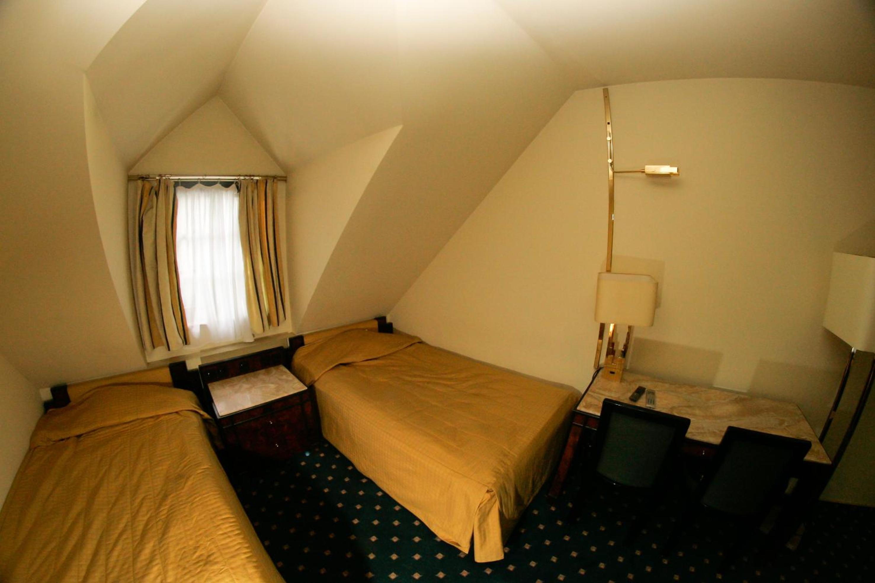Double Room - Photo 36