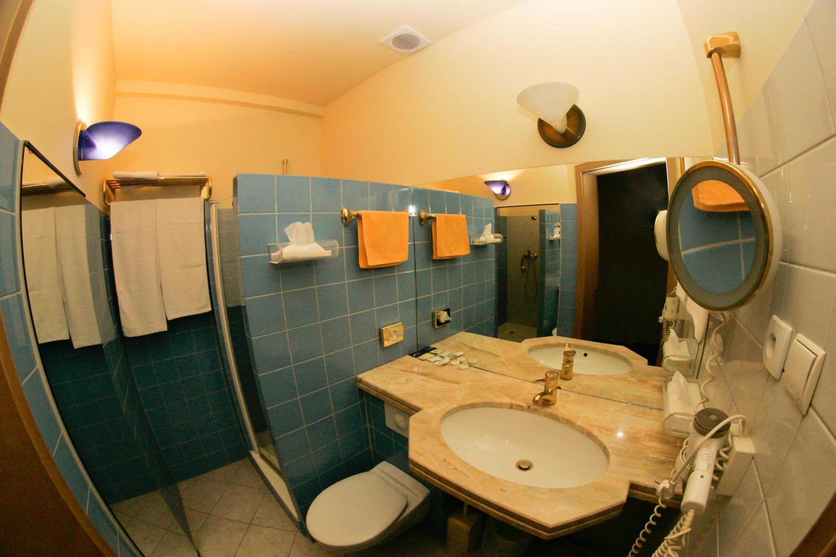 Double Room - Photo 39