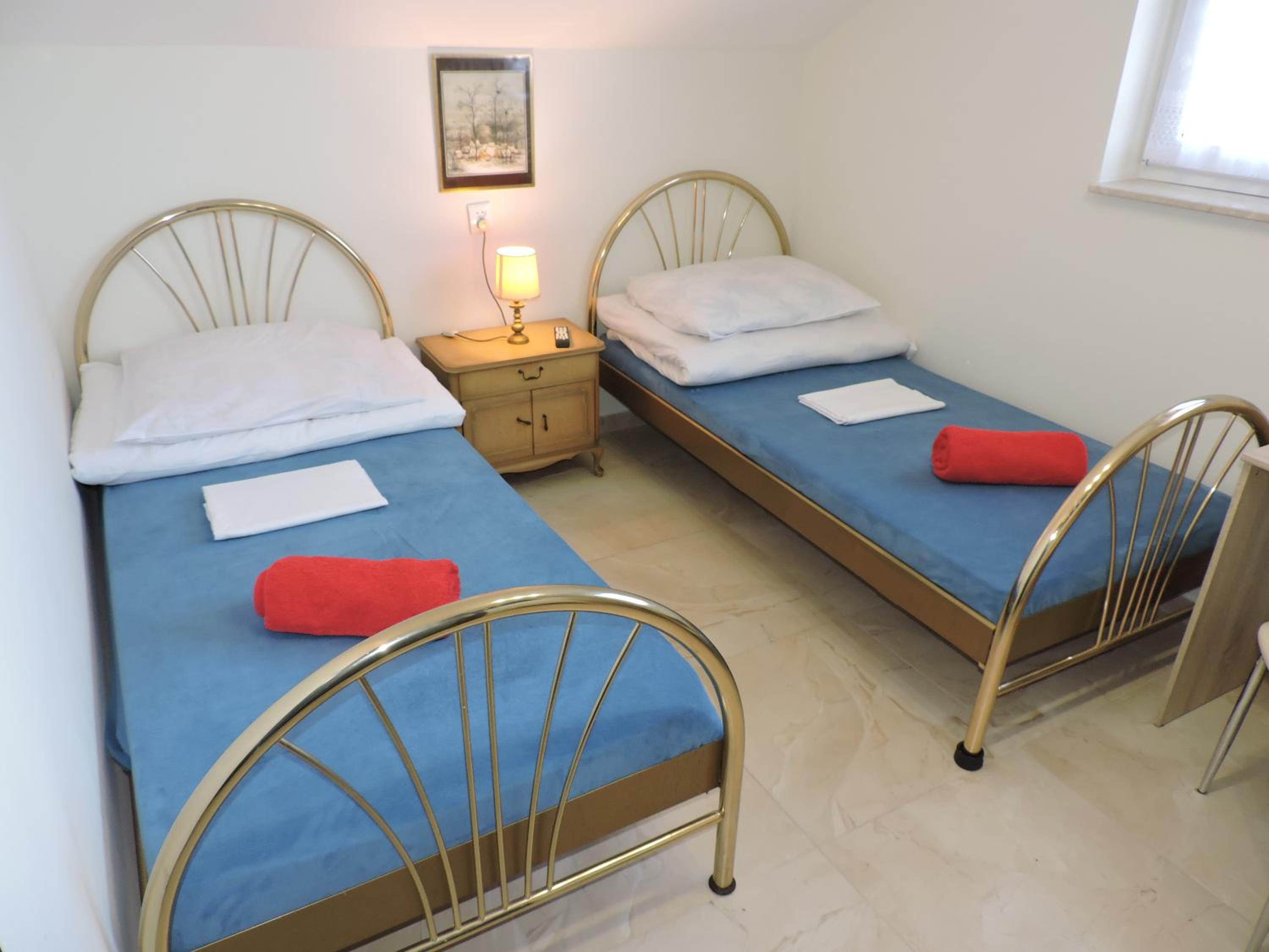 Double Room - Photo 4